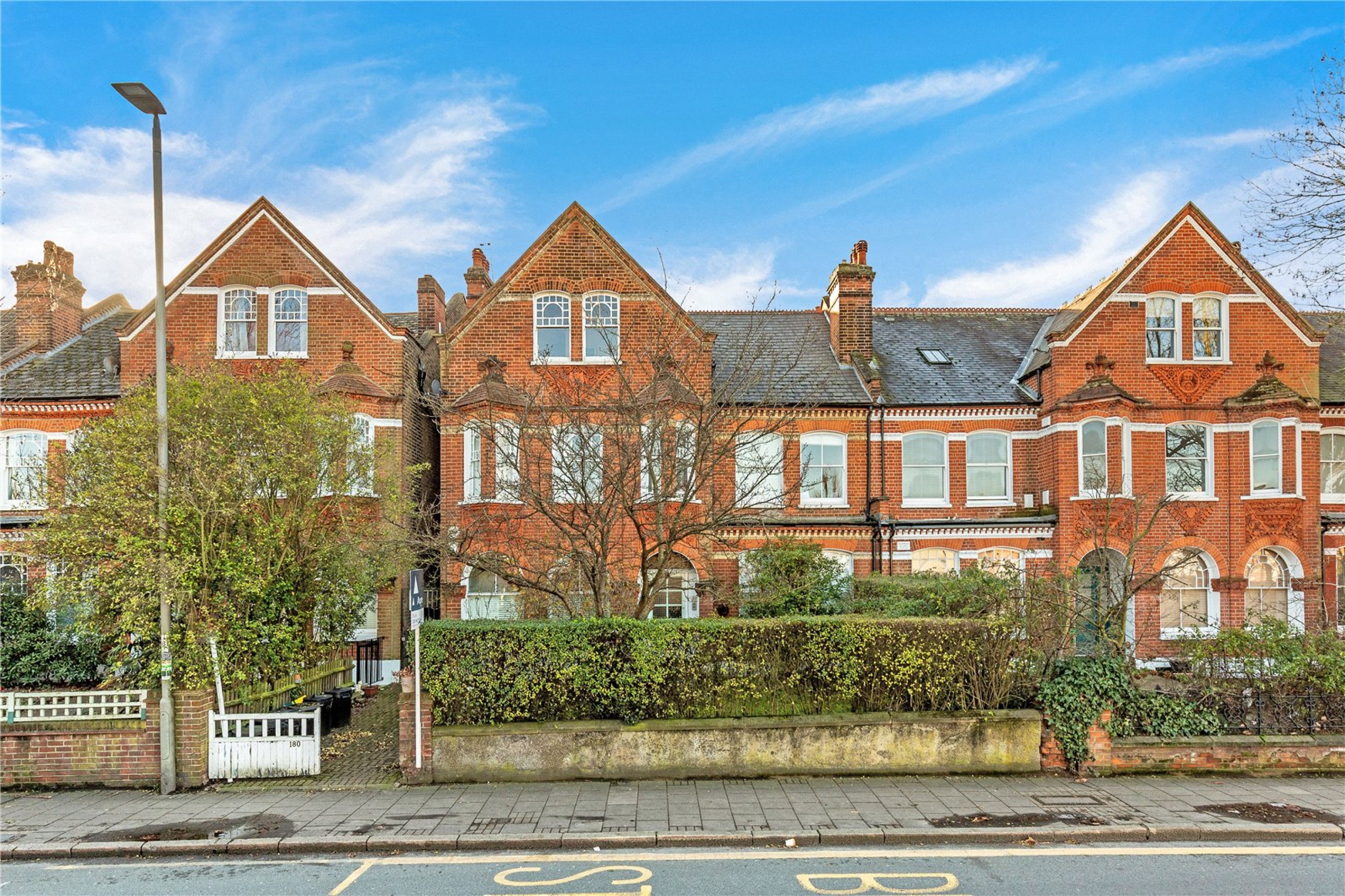 Images for London EAID:4101633374 BID:BLM