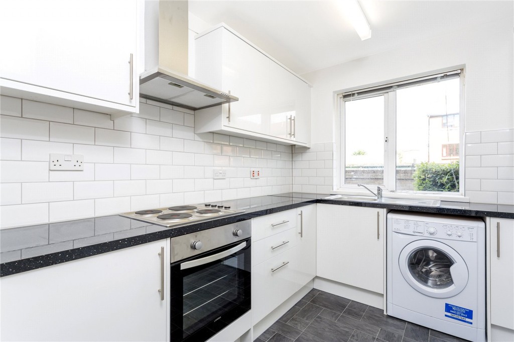 Images for Hydethorpe Road, London EAID:163099177 BID:BLM
