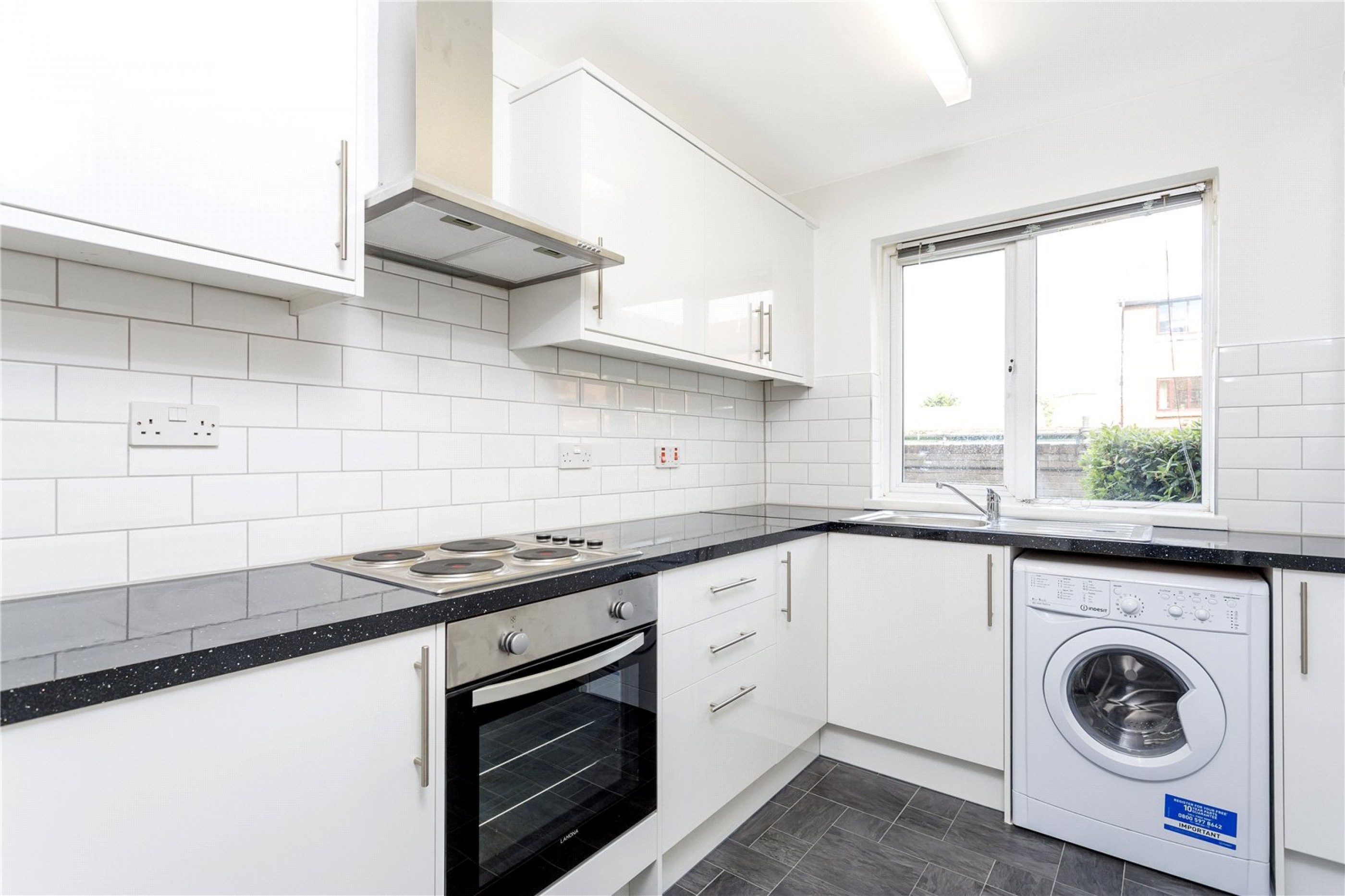 Images for Hydethorpe Road, London EAID:163099177 BID:BLM