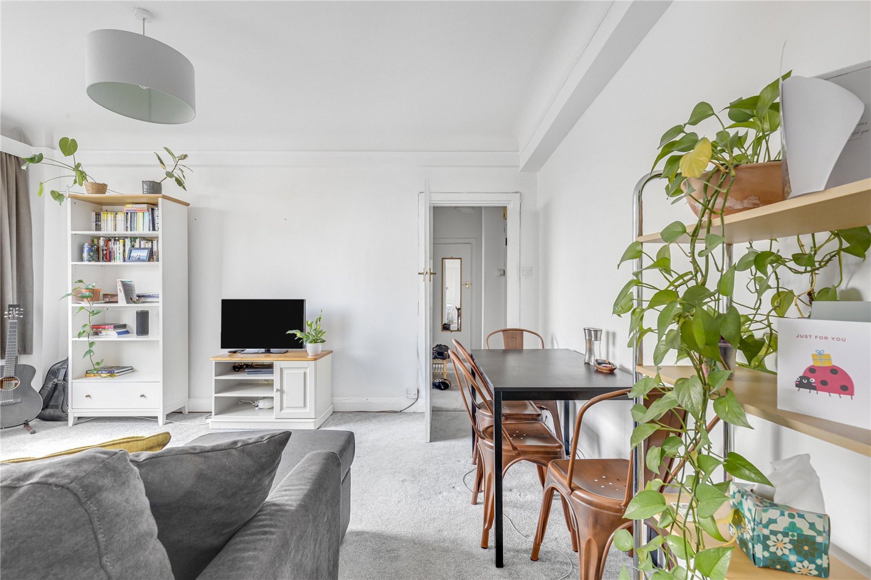Images for Balham High Road, London EAID:163099177 BID:BLM