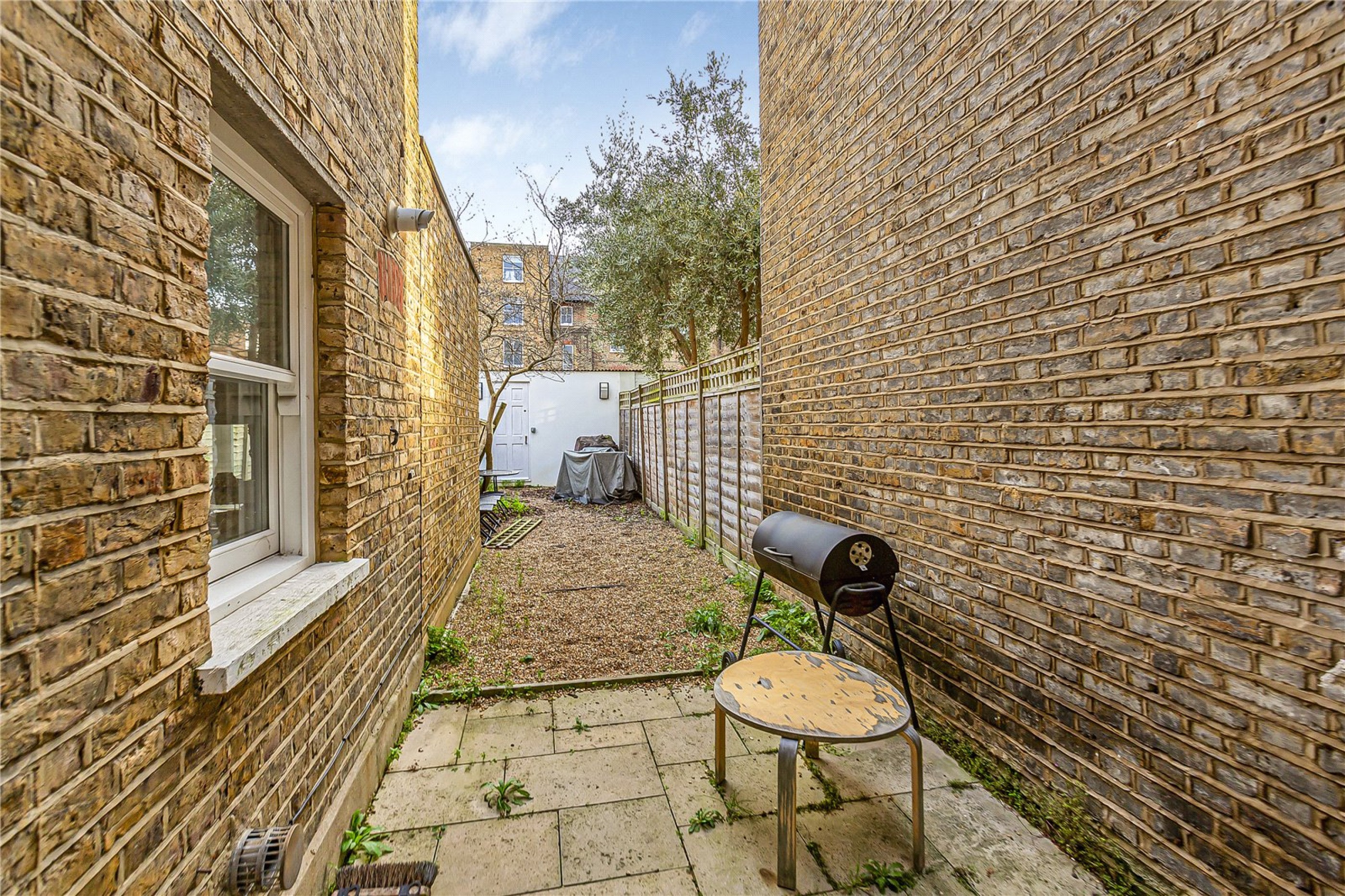 Images for London EAID:163099177 BID:BLM
