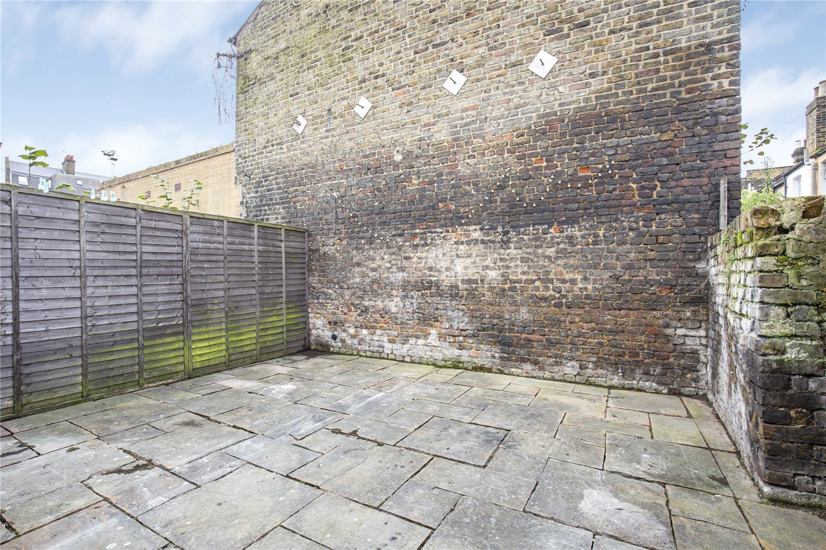Images for London EAID:163099177 BID:BLM