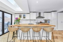 Dingley Lane, London, SW16