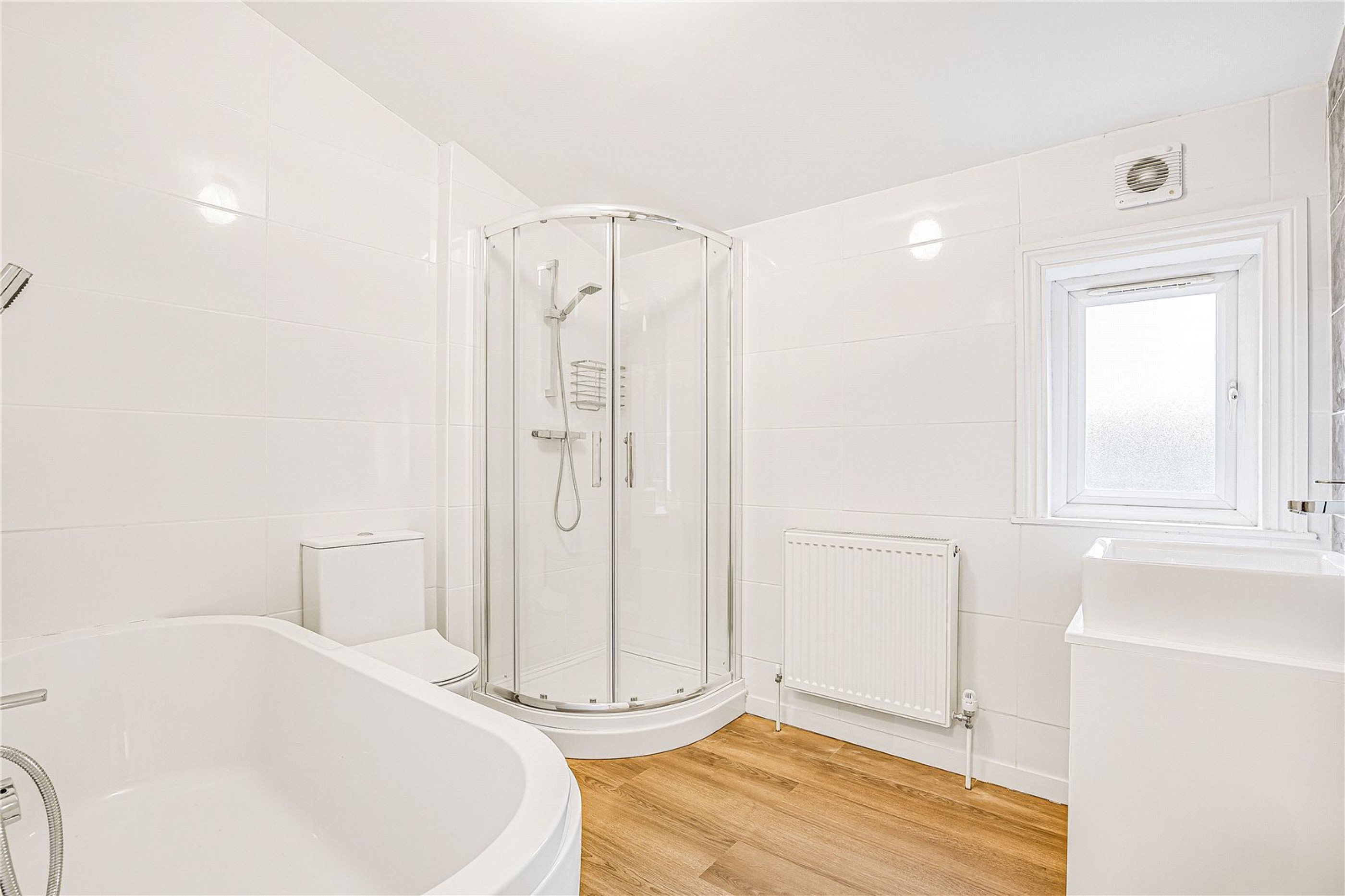 Images for London EAID:163099177 BID:FRD