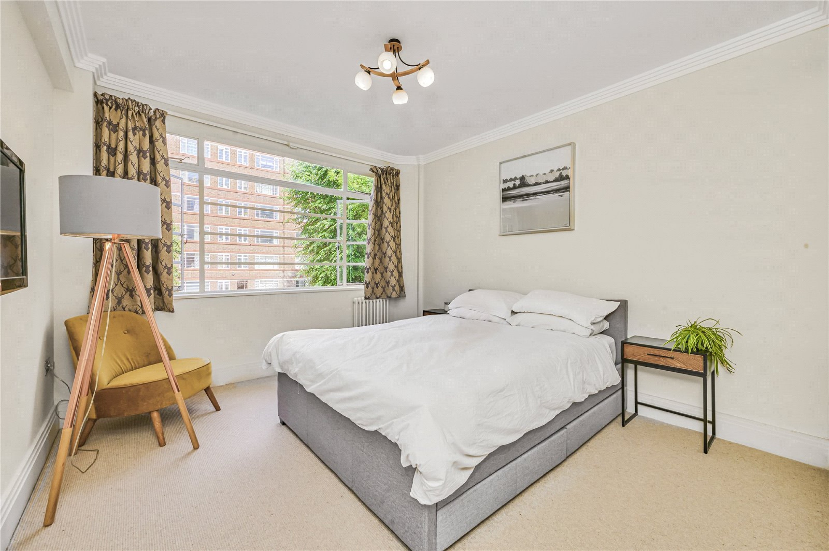 Images for London EAID:163099177 BID:BLM