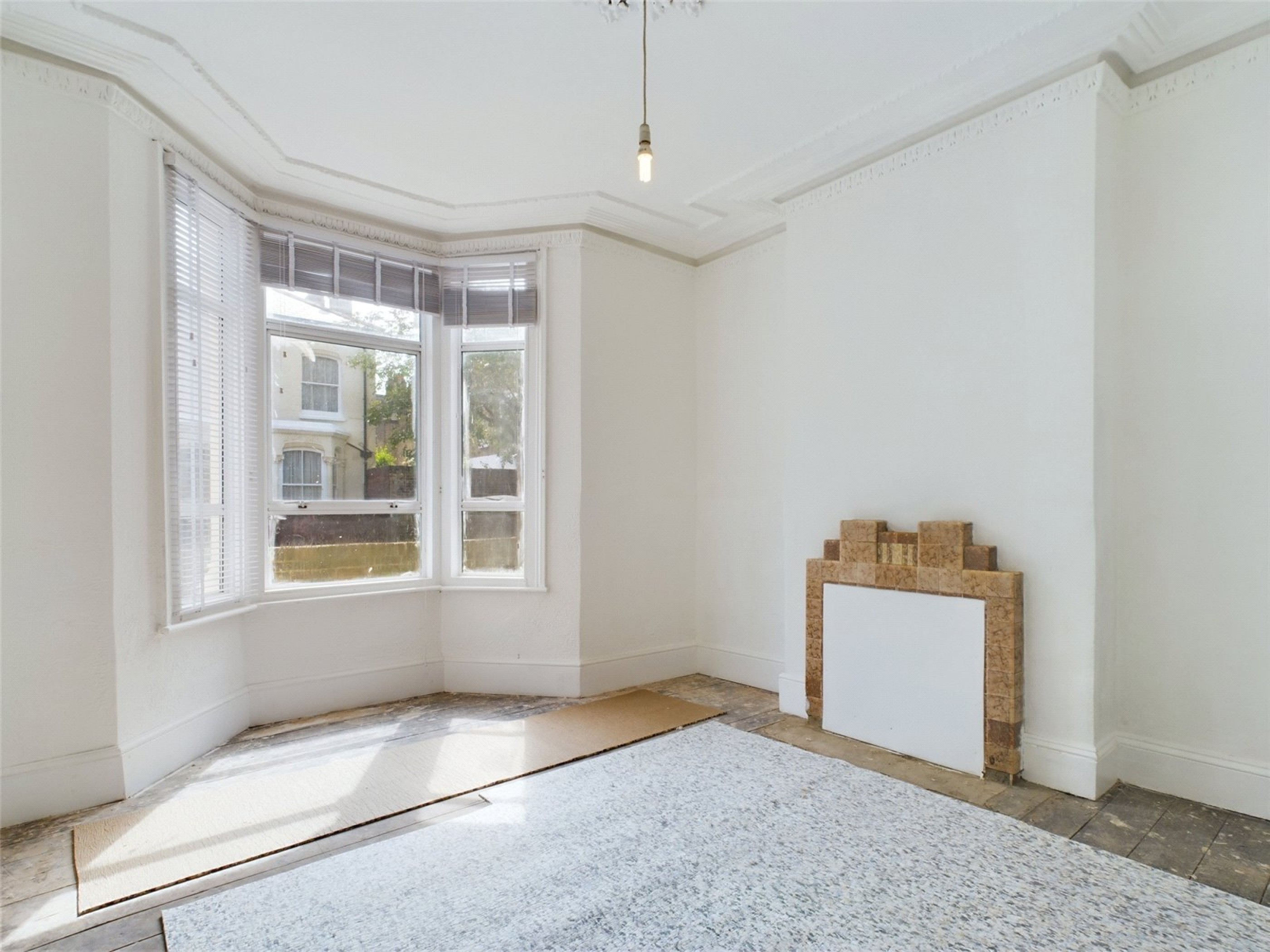 Images for London EAID:163099177 BID:CLM