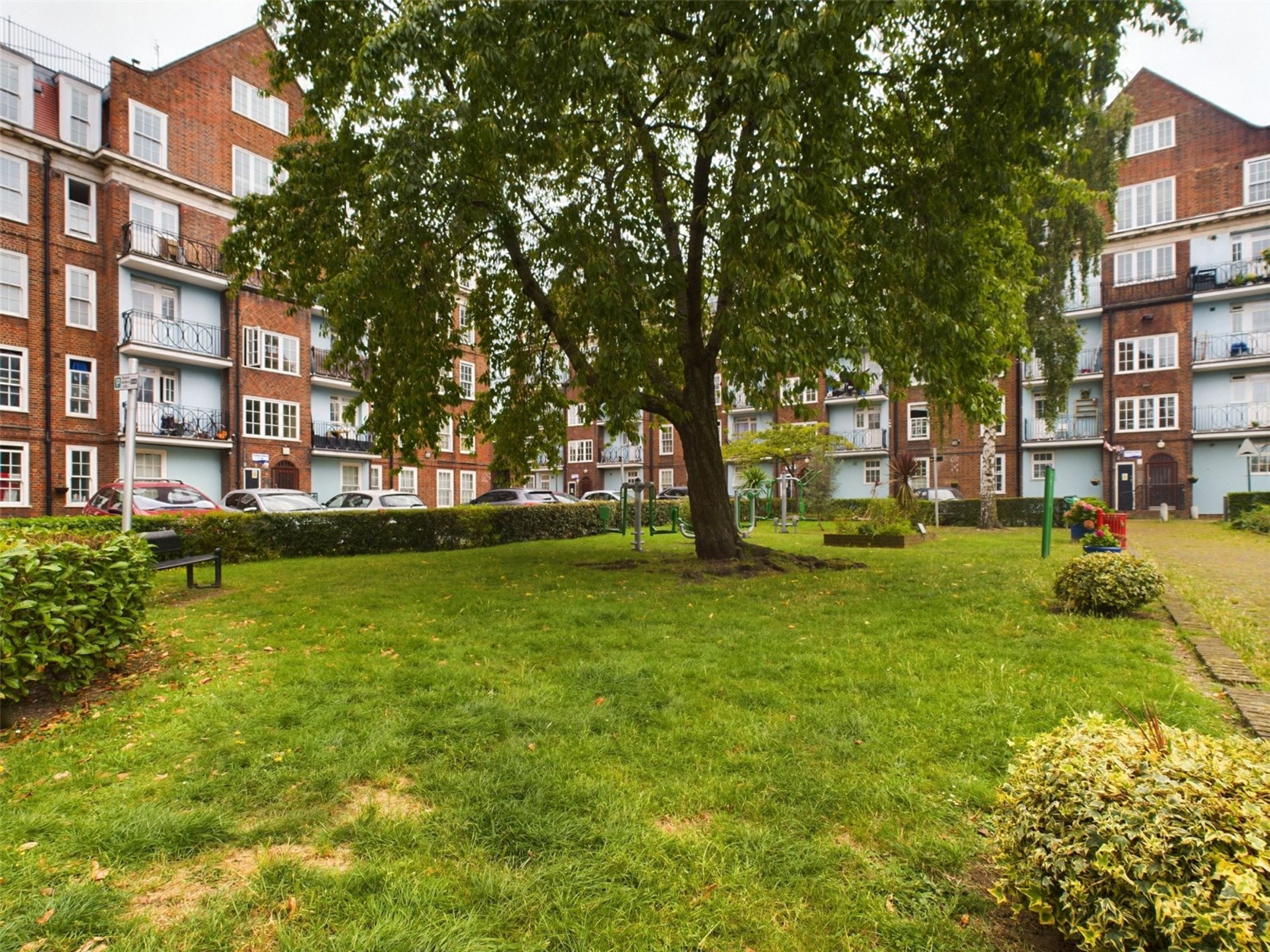 Images for London EAID:163099177 BID:CLM