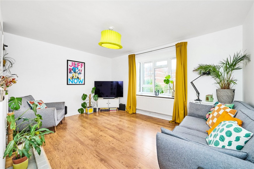 Images for London EAID:4101633374 BID:BLM