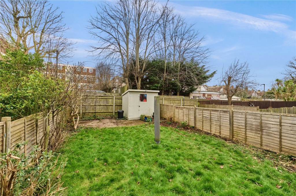 Images for London EAID:4101633374 BID:BLM