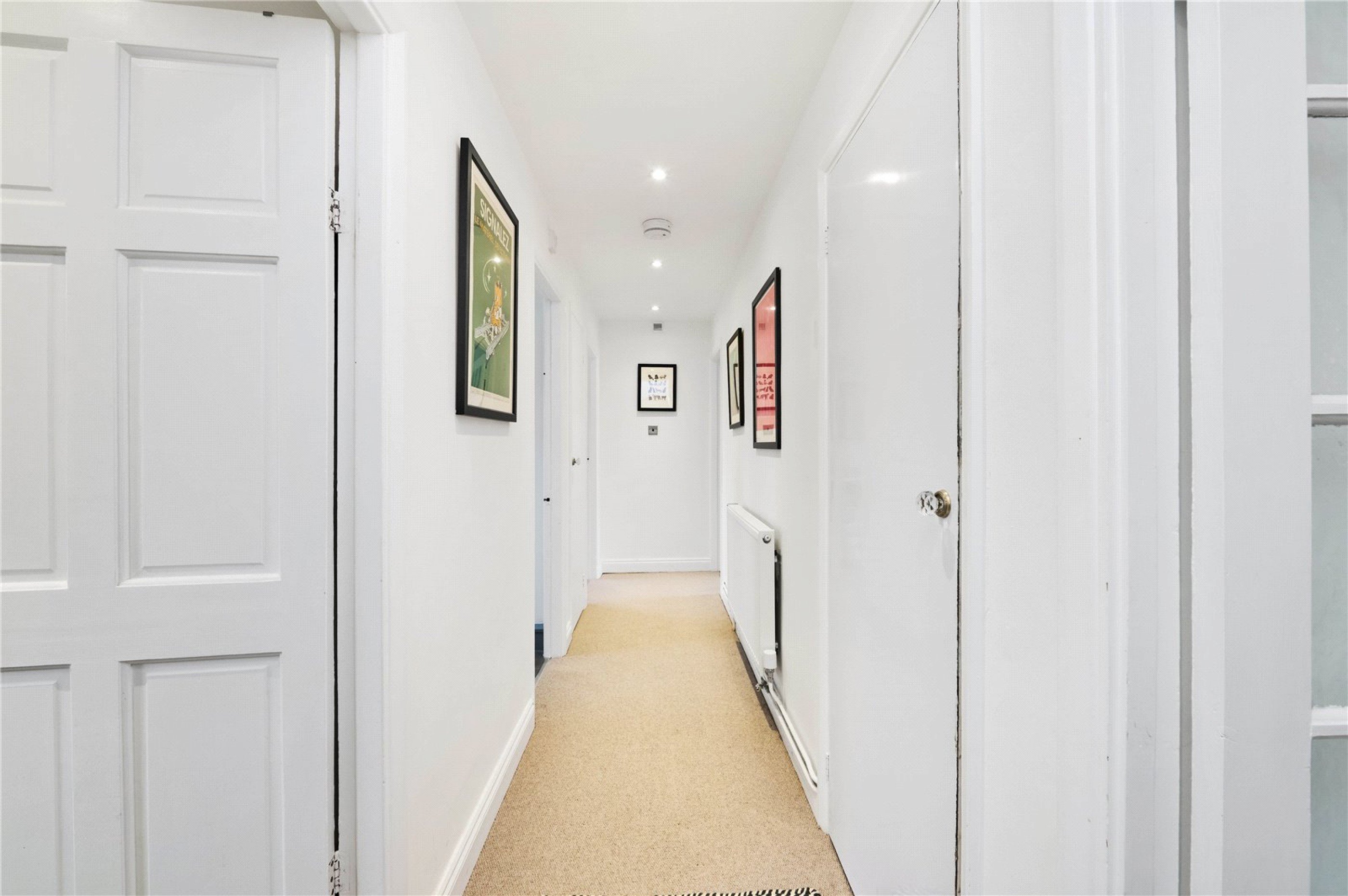 Images for London EAID:4101633374 BID:BLM