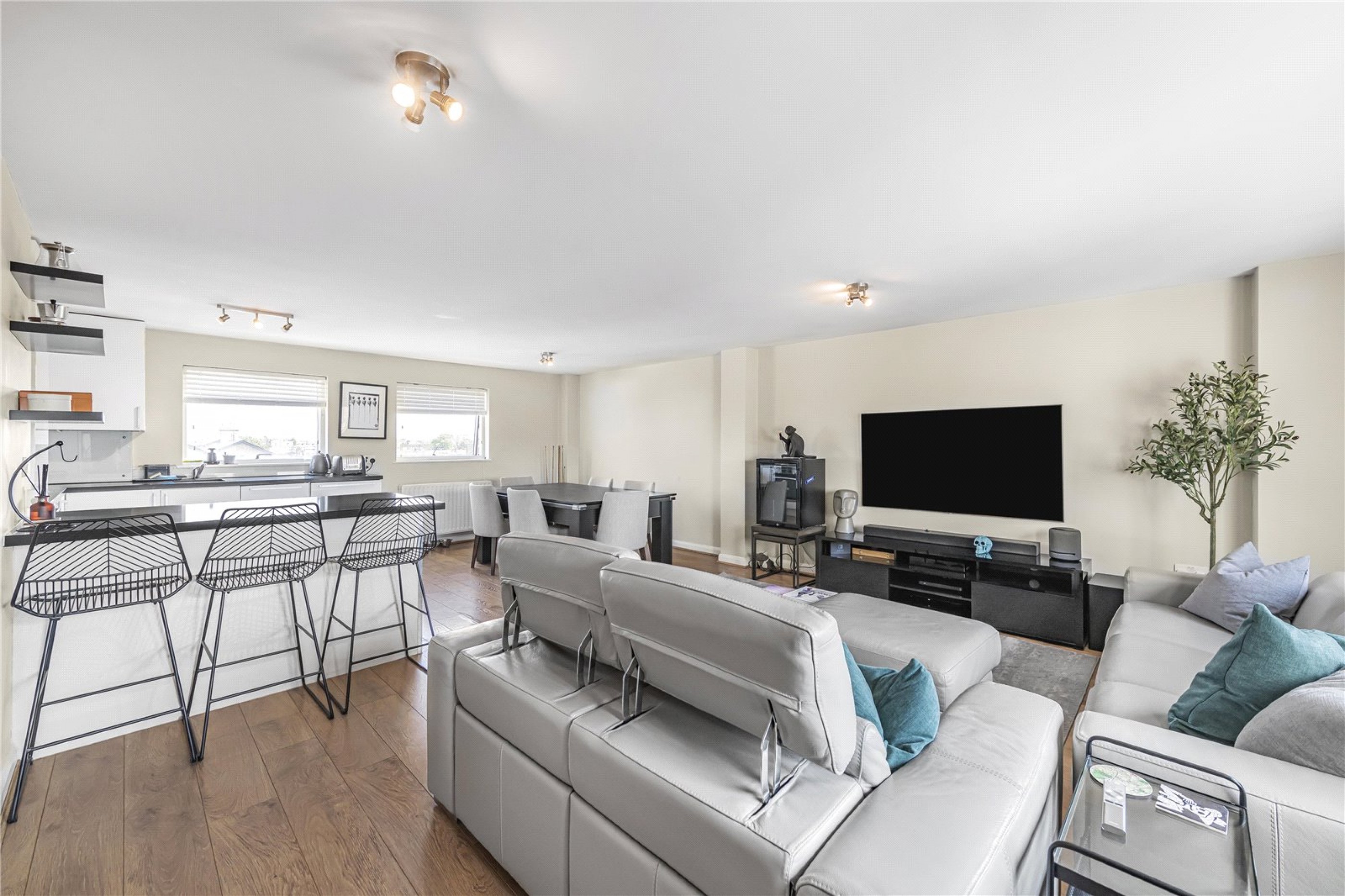 Images for Elmfield Road, London EAID:163099177 BID:BLM