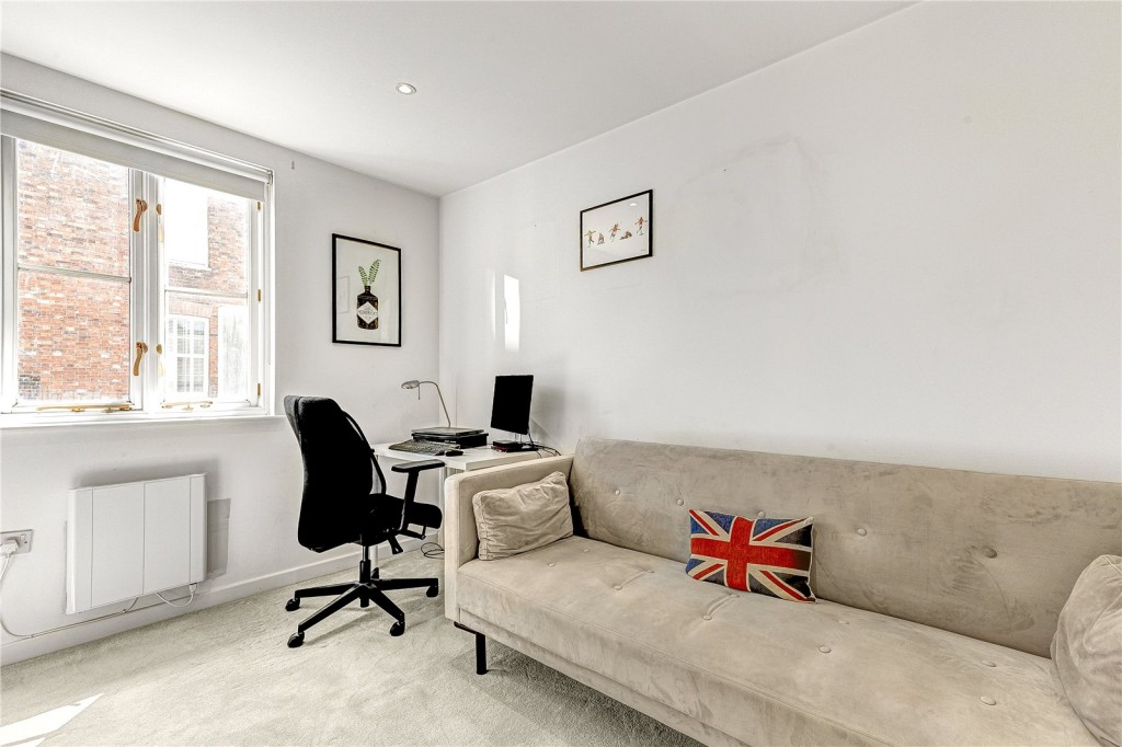 Images for London EAID:163099177 BID:BLM