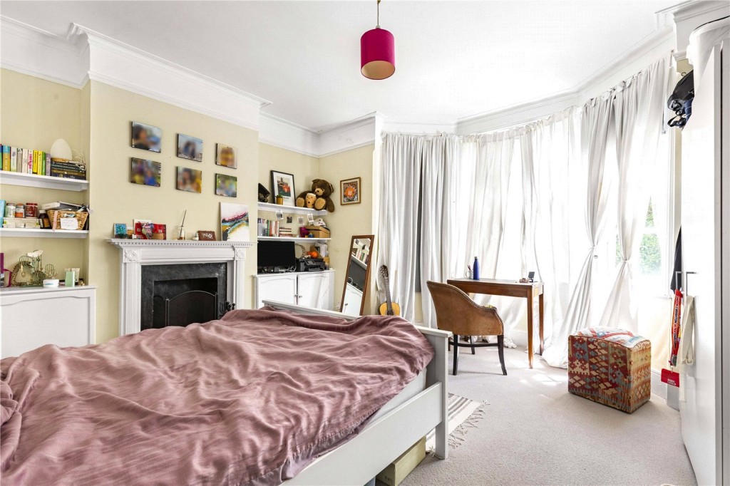 Images for London EAID:163099177 BID:BLM