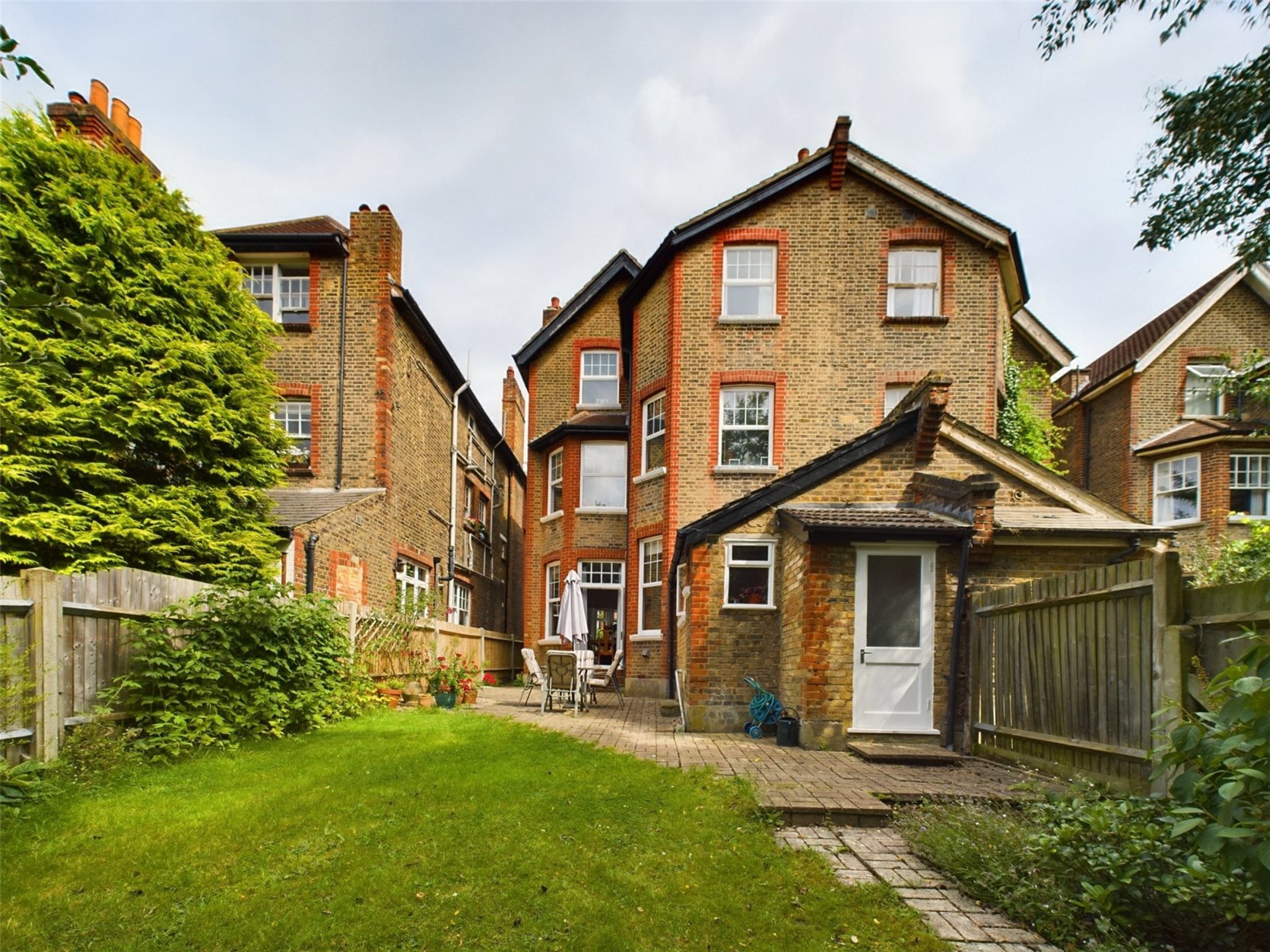 Images for London EAID:163099177 BID:BLM
