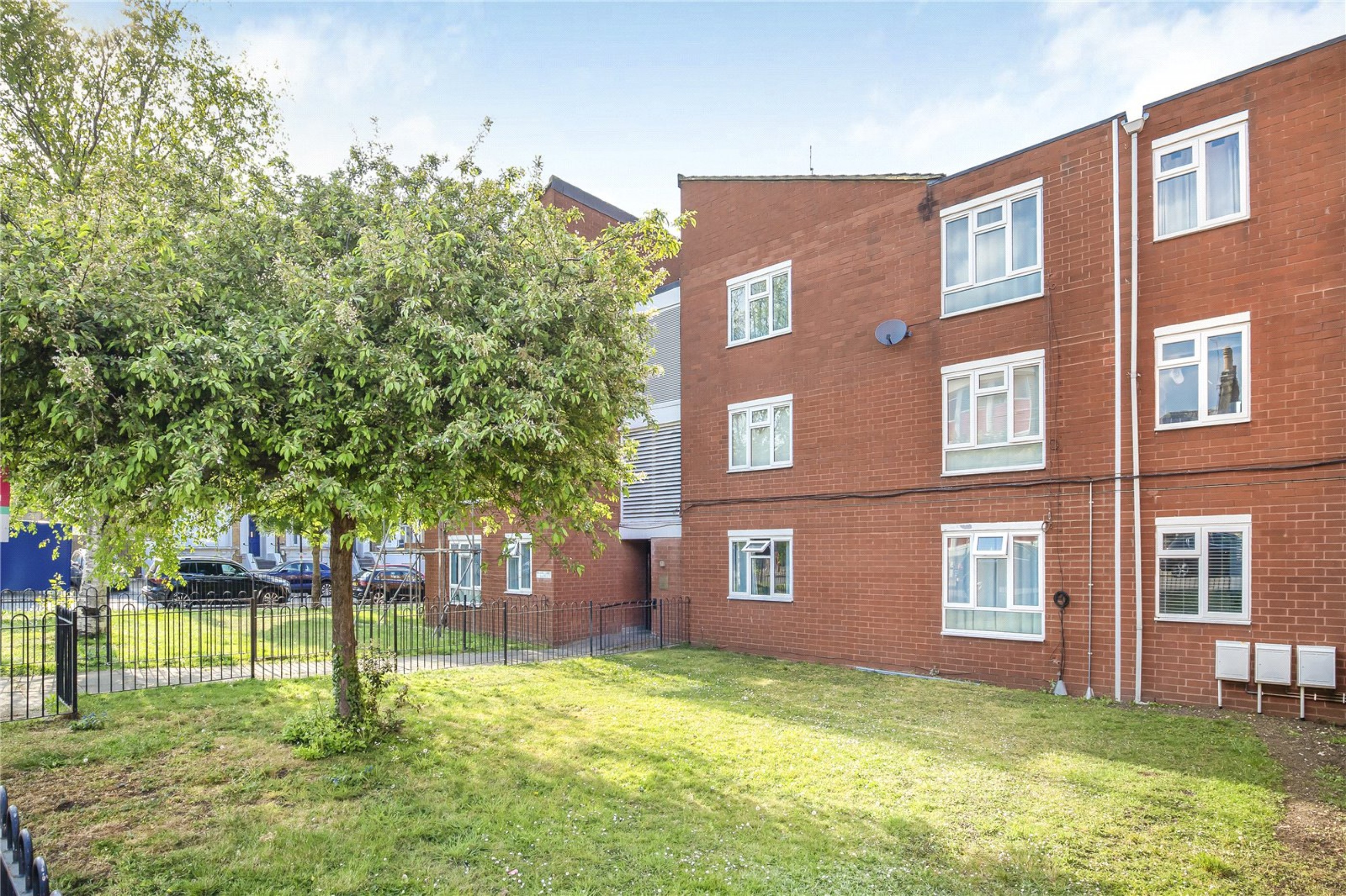 Images for London EAID:163099177 BID:BLM