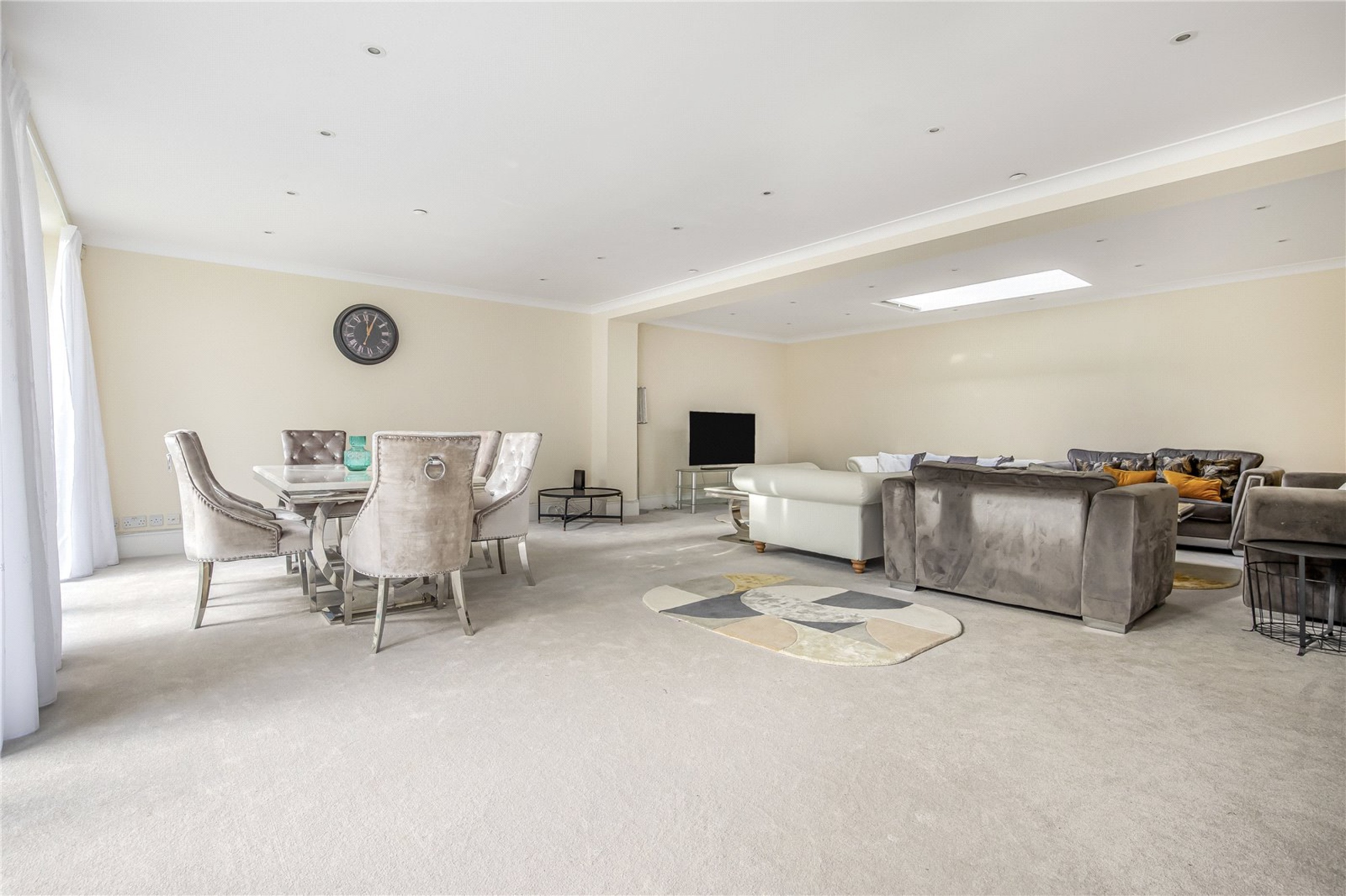 Images for London EAID:4101633374 BID:BLM