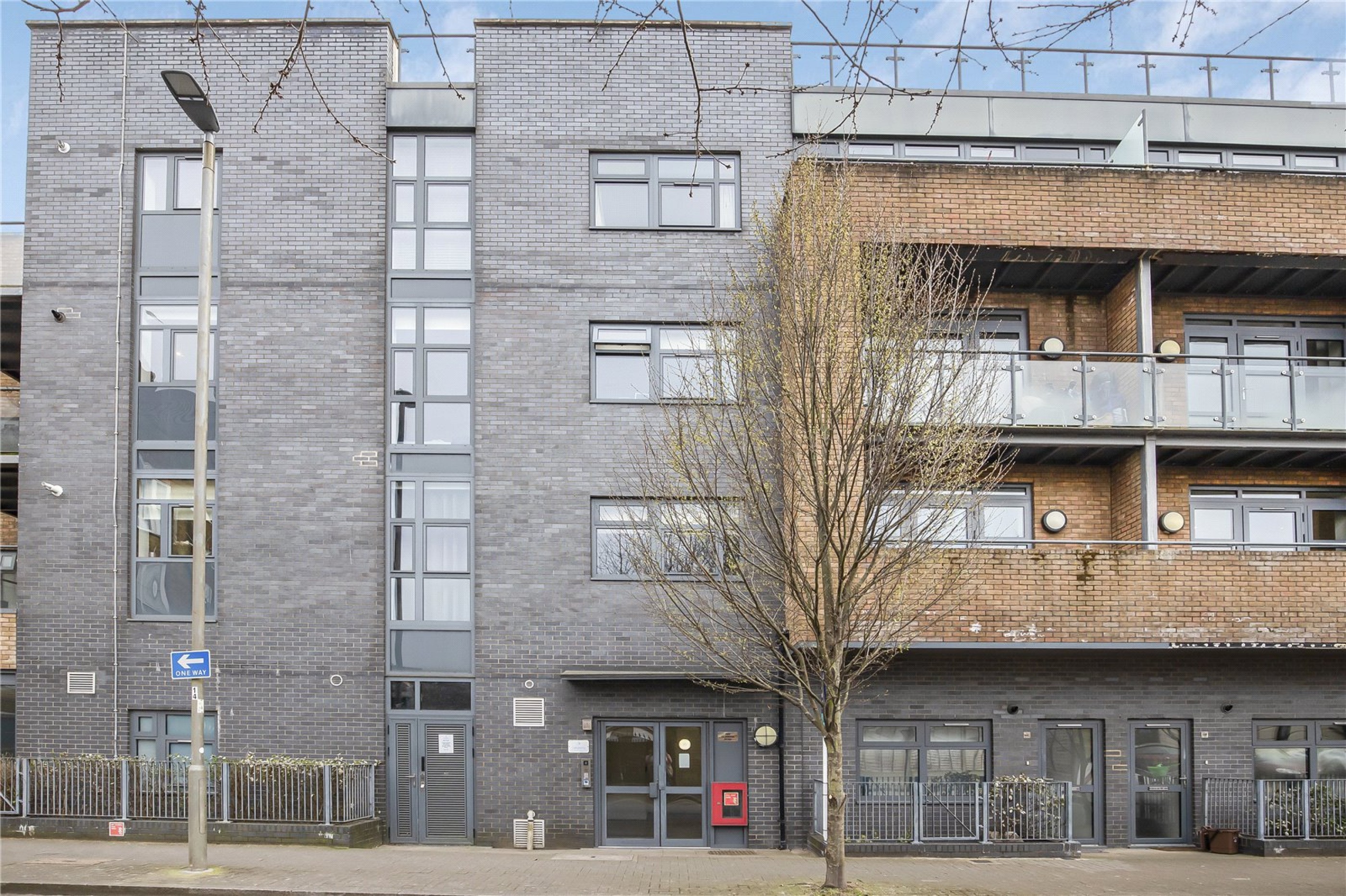 Images for London EAID:163099177 BID:BLM