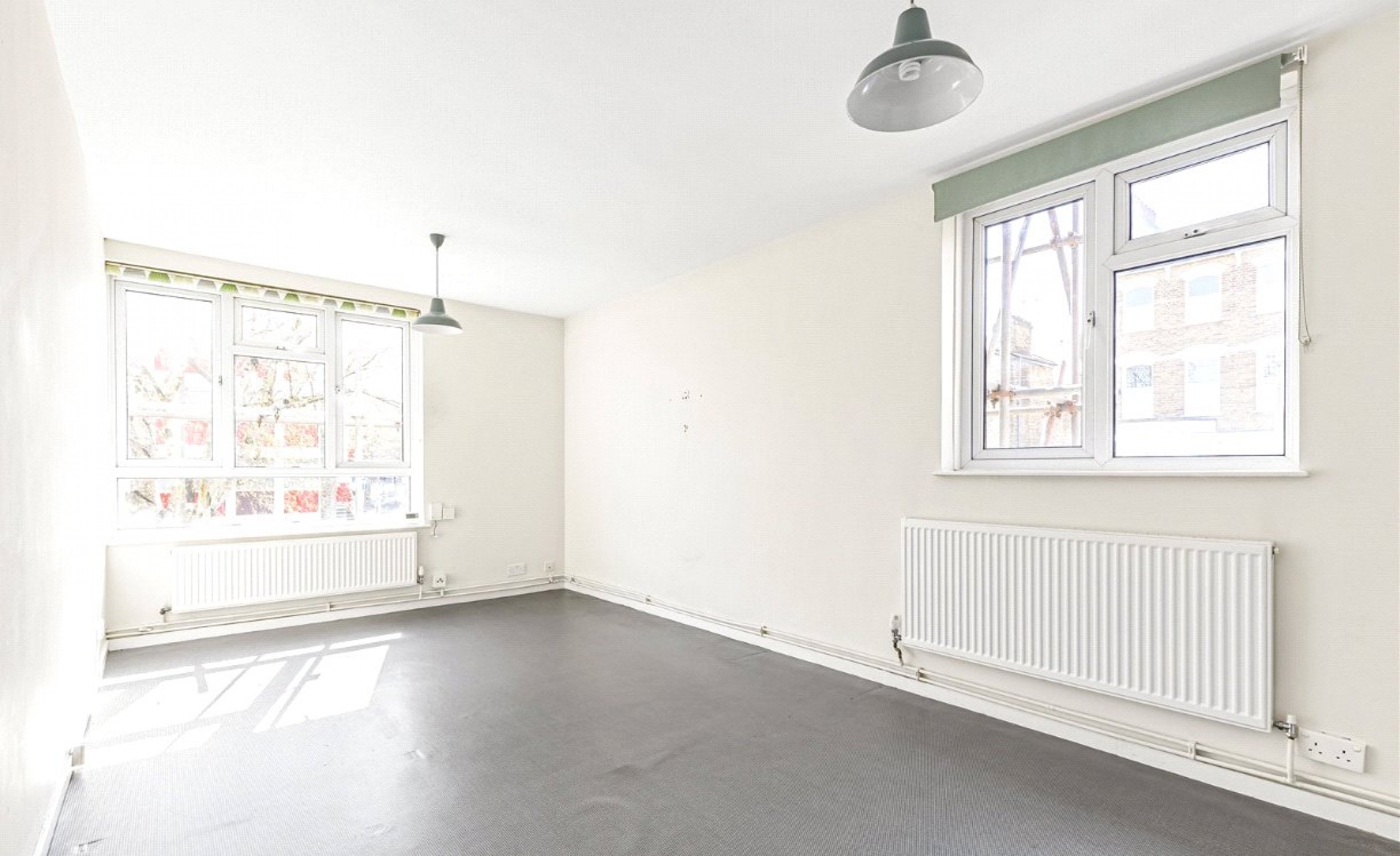 Images for London EAID:163099177 BID:BLM