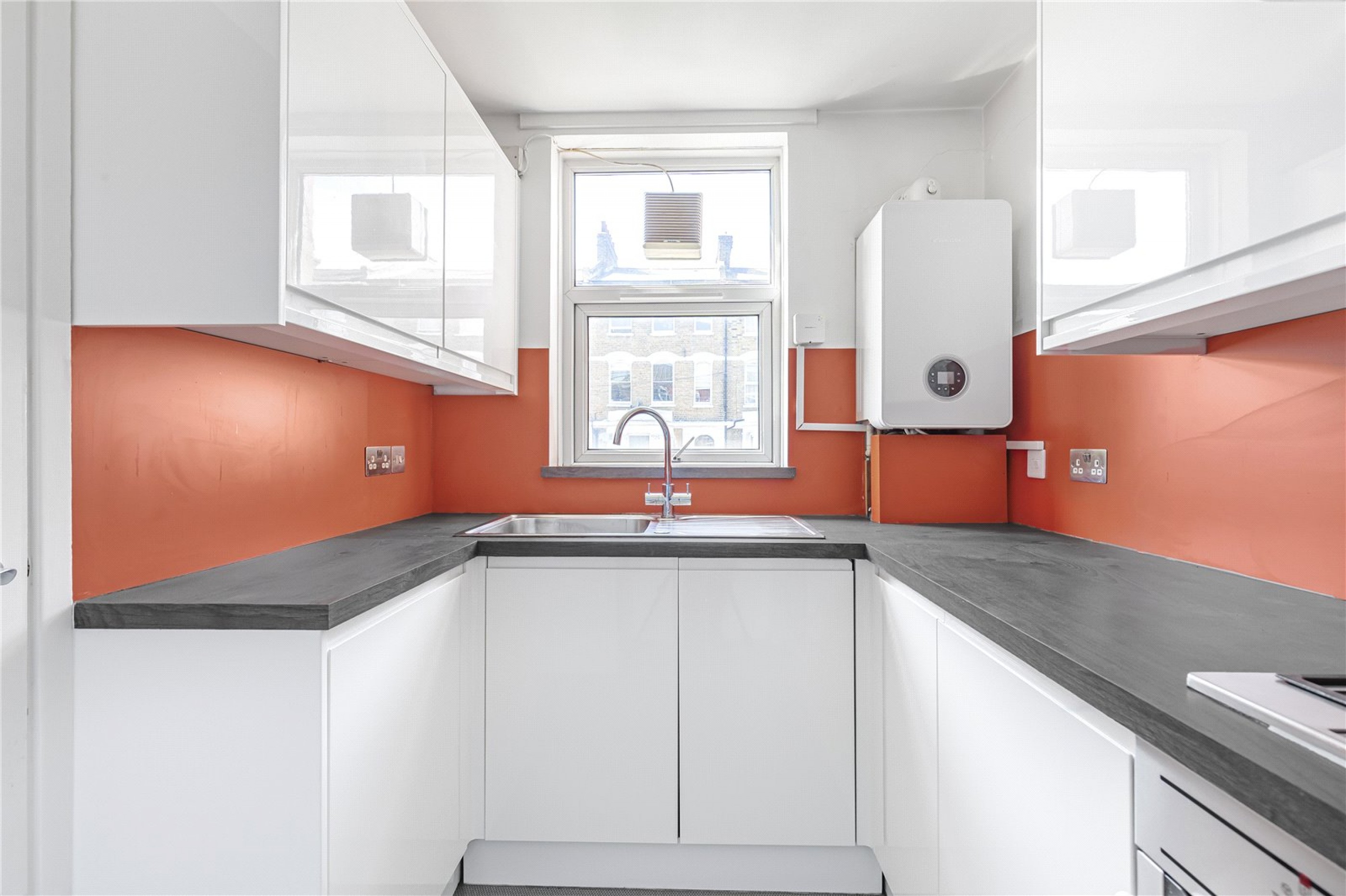 Images for London EAID:163099177 BID:BLM