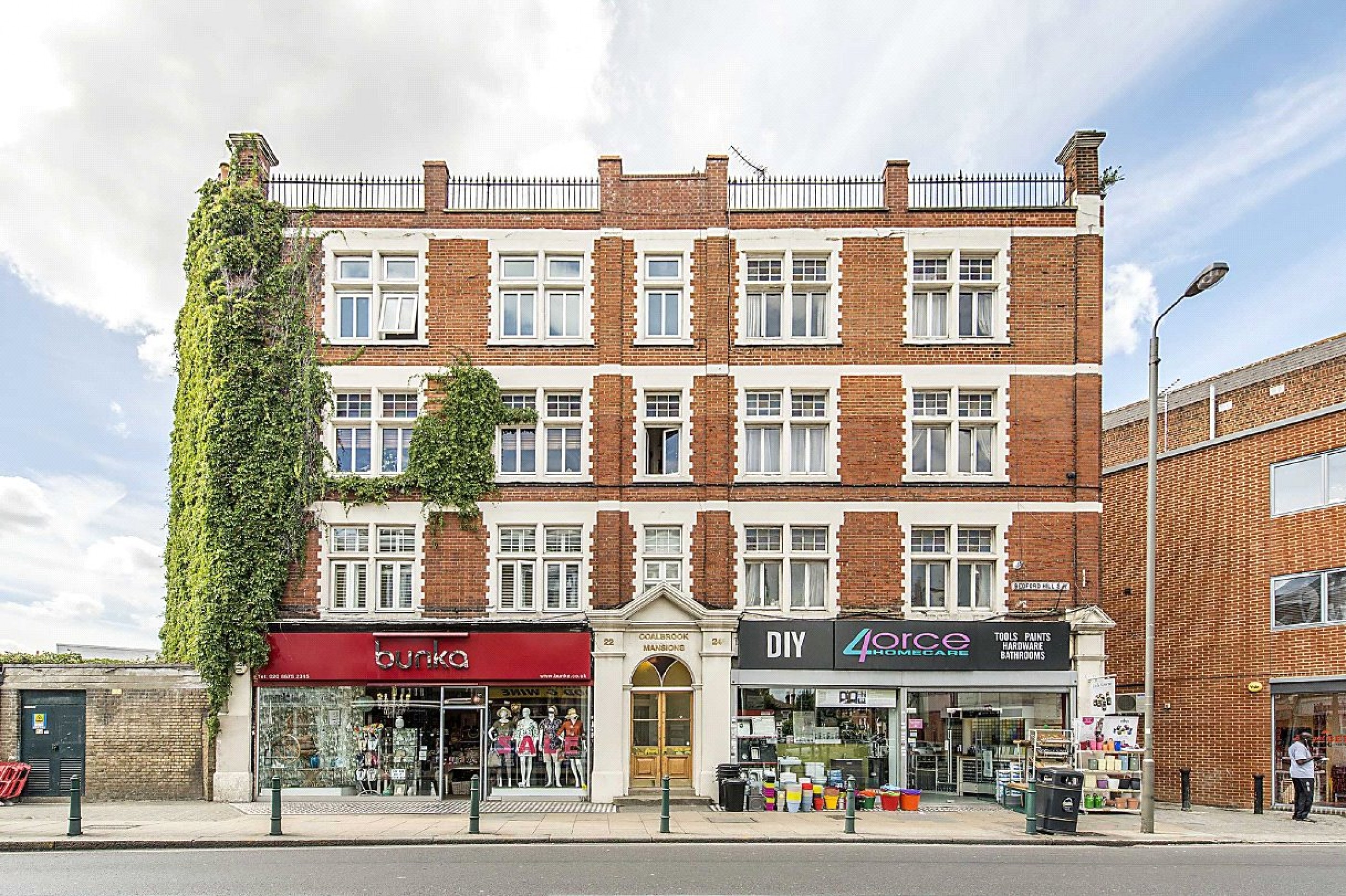 Images for London EAID:163099177 BID:BLM