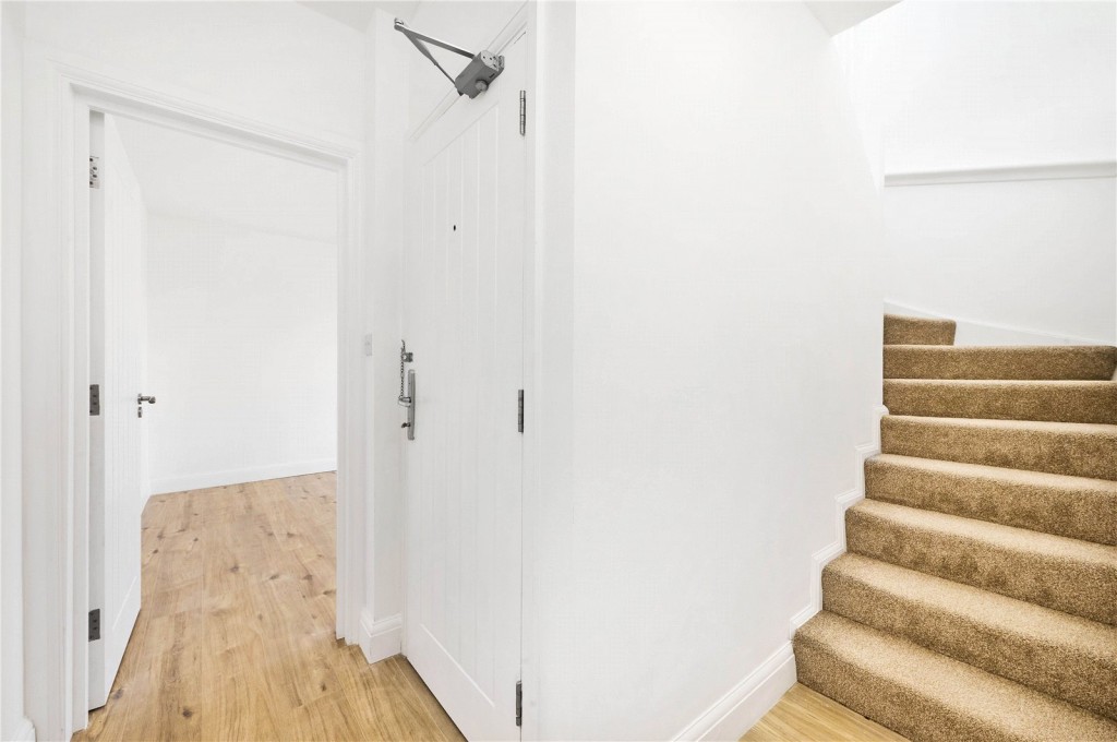 Images for London EAID:163099177 BID:CLM
