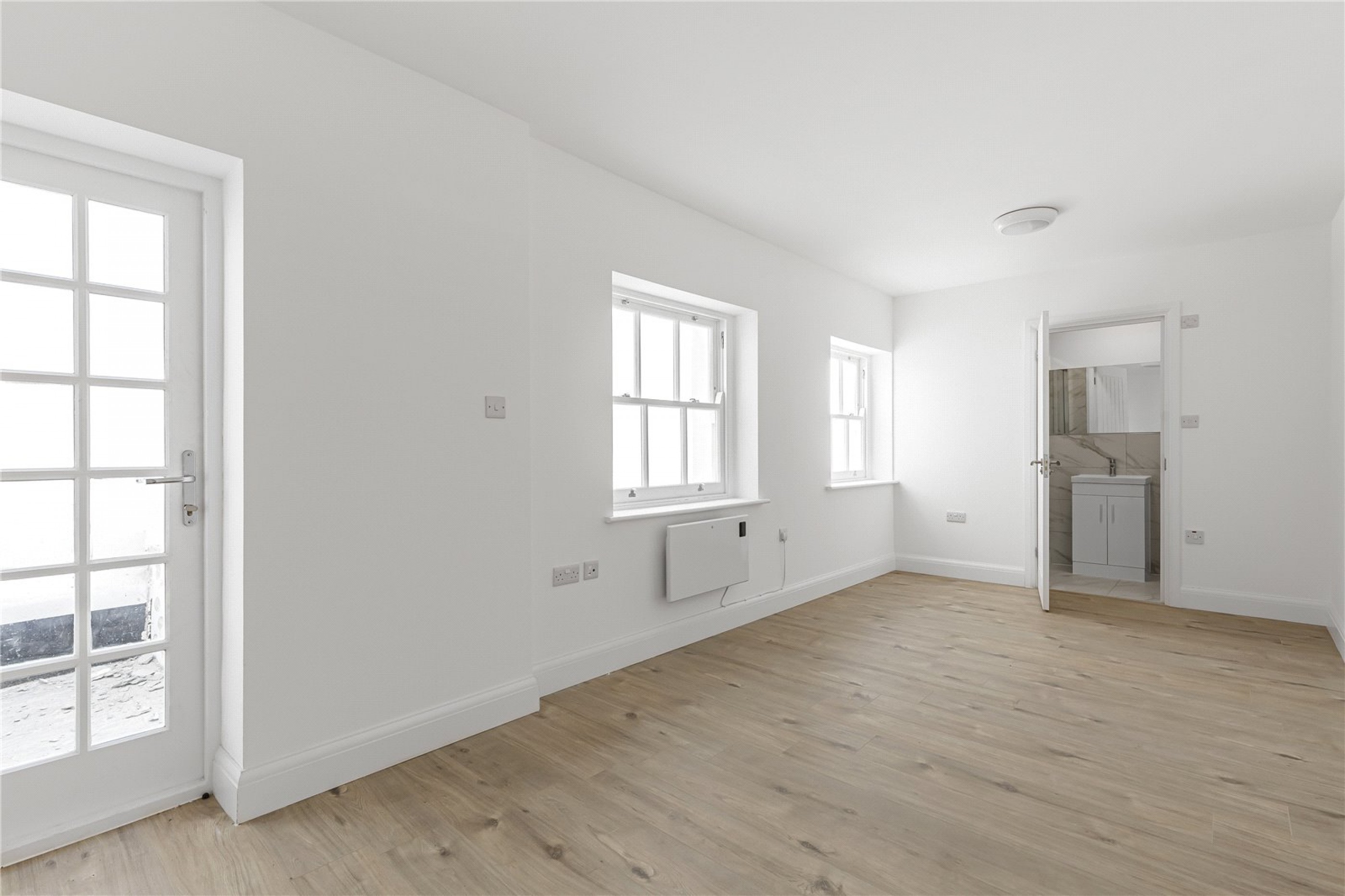 Images for London EAID:163099177 BID:CLM