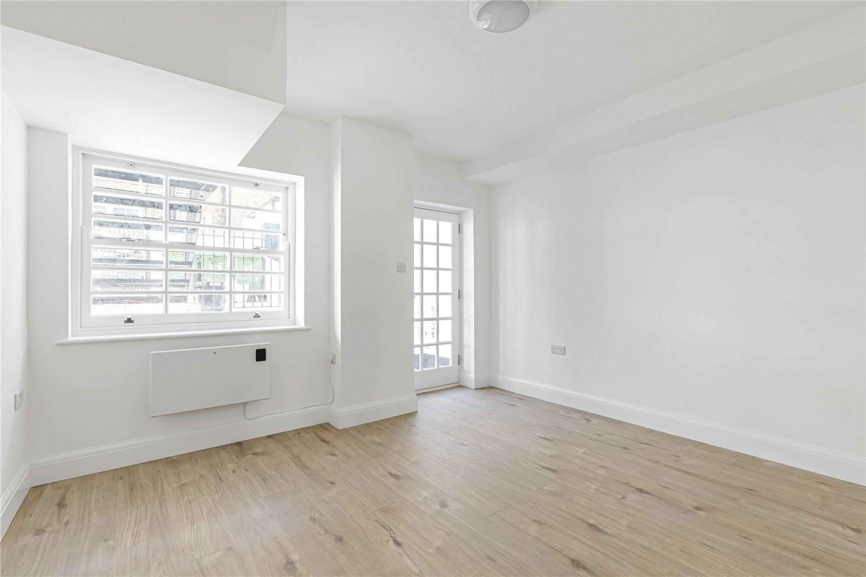 Images for London EAID:163099177 BID:CLM
