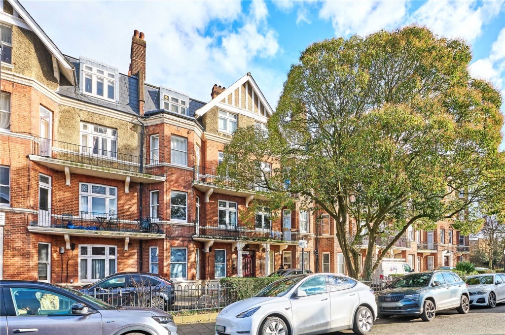 Images for London EAID:163099177 BID:BLM