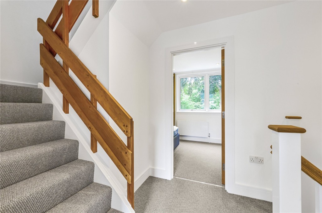 Images for Tooting EAID:163099177 BID:BLM