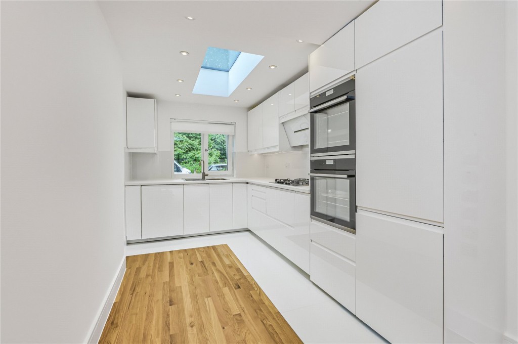 Images for Tooting EAID:163099177 BID:BLM