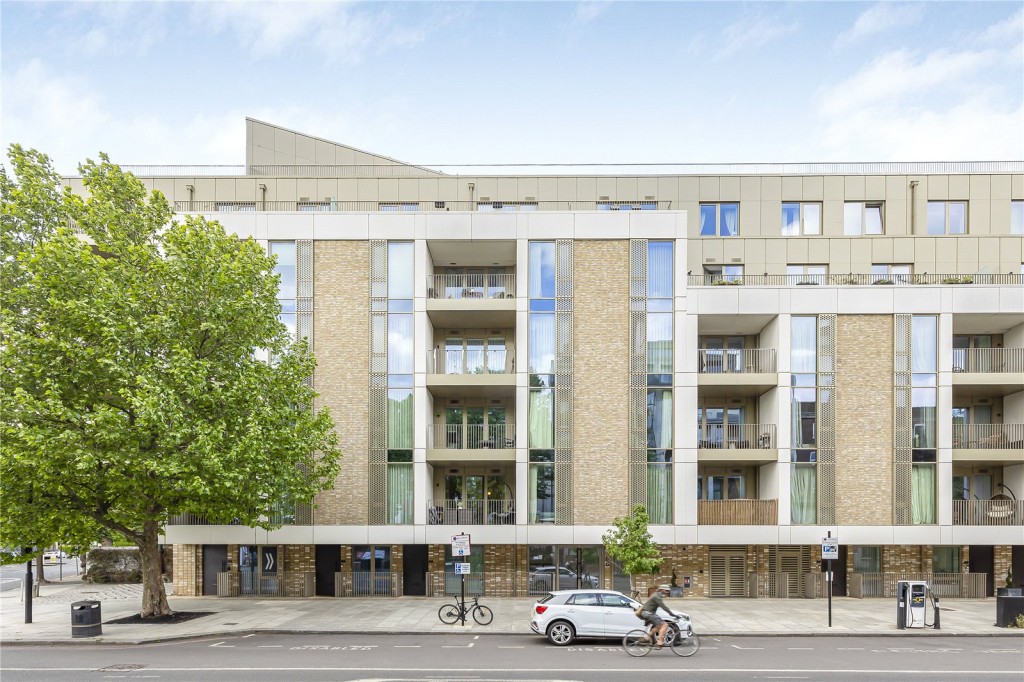 Images for London EAID:163099177 BID:BLM