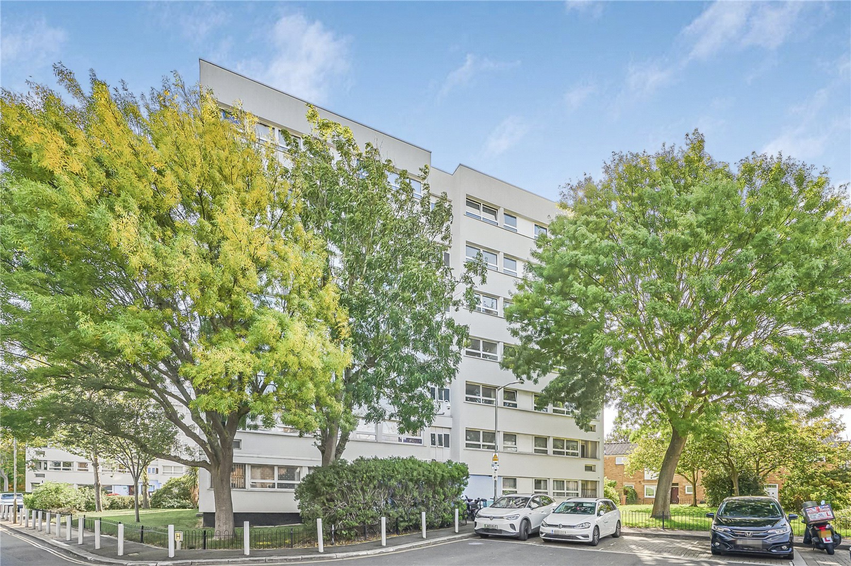 Images for London EAID:4101633374 BID:BLM