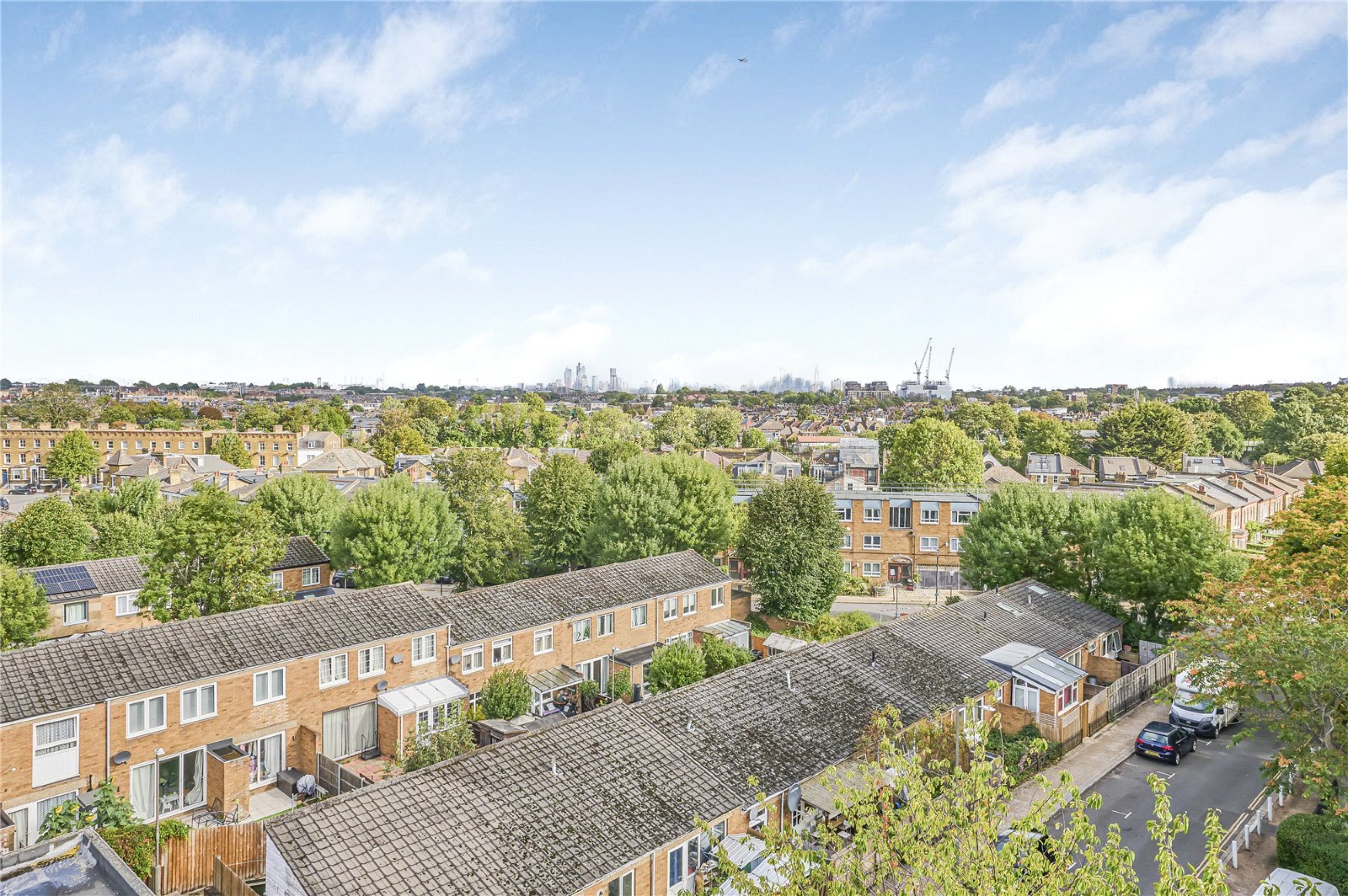 Images for London EAID:4101633374 BID:BLM