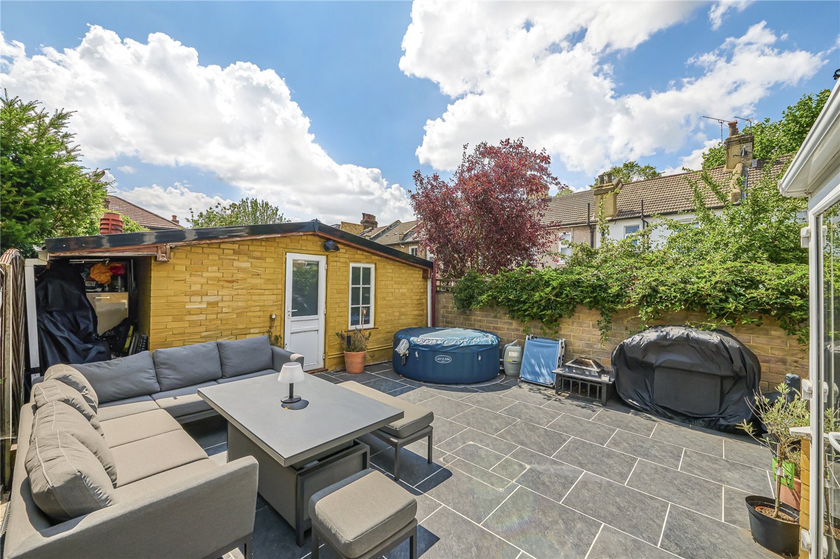 Images for London EAID:163099177 BID:BLM