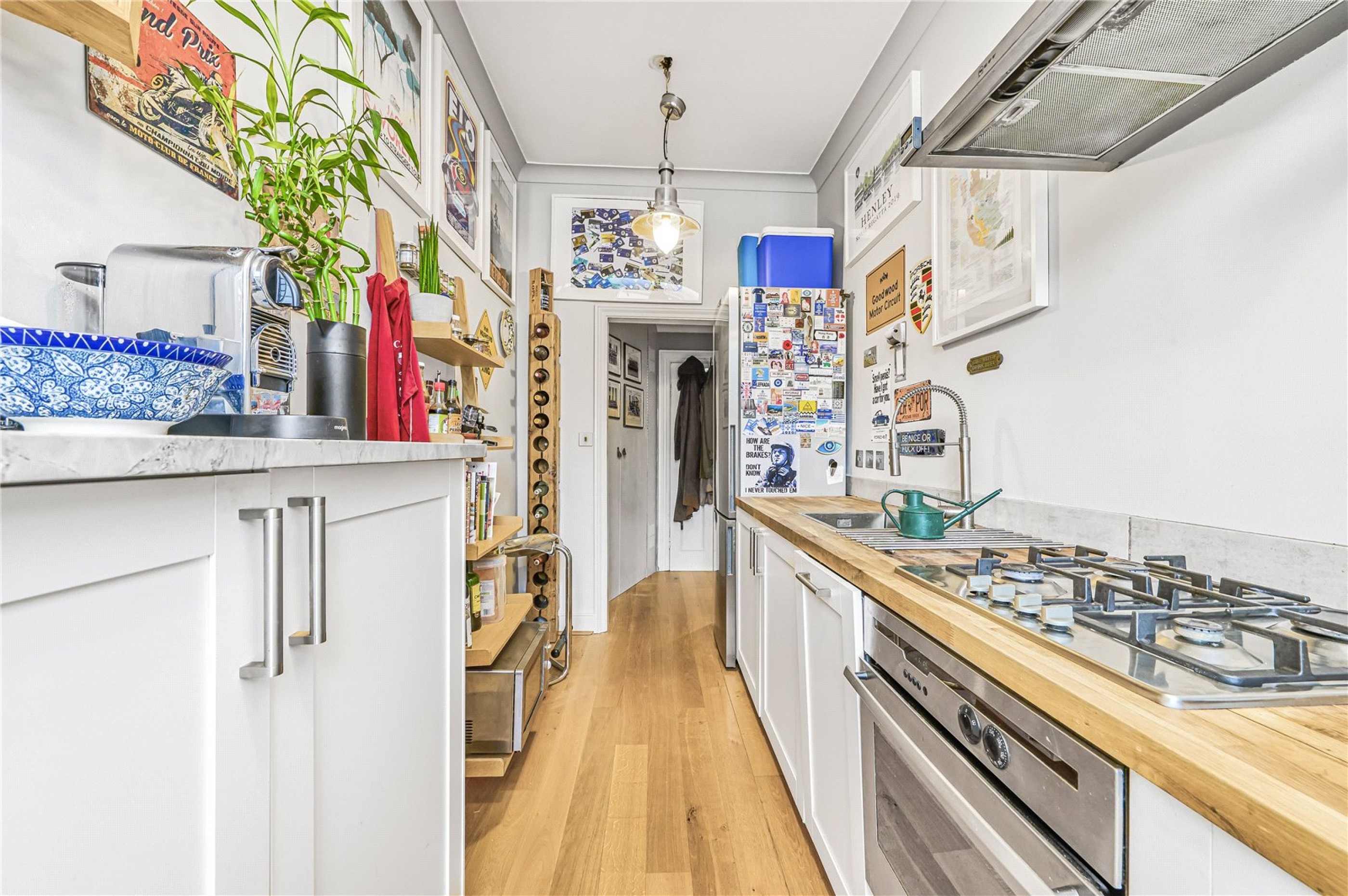 Images for London EAID:4101633374 BID:BLM