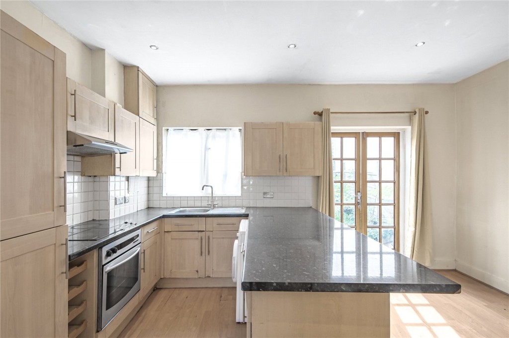 Images for London EAID:4101633374 BID:BLM