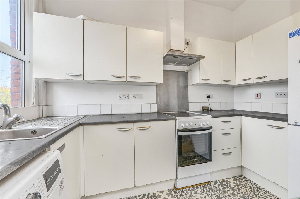 Images for London EAID:4101633374 BID:BLM