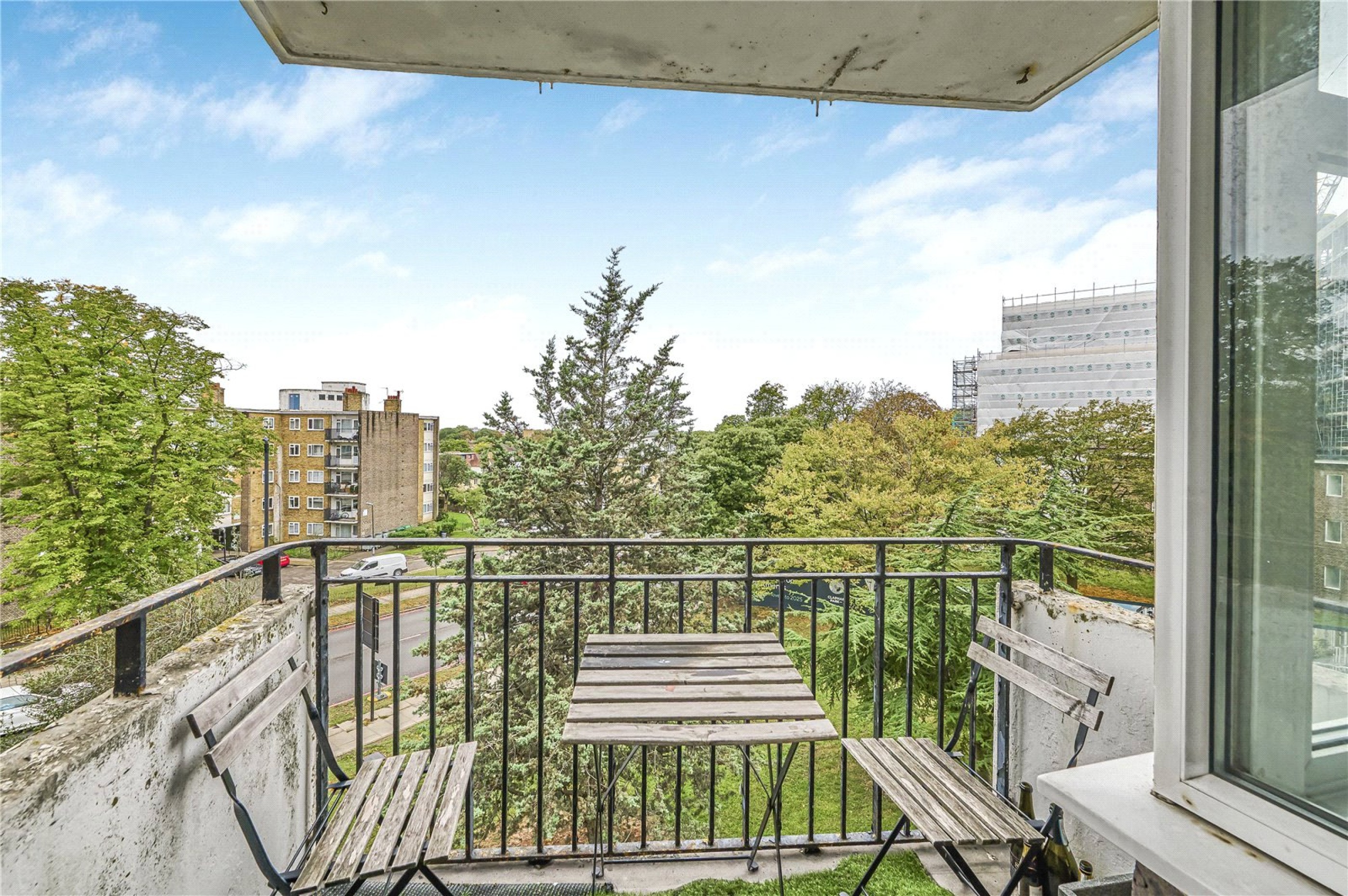 Images for London EAID:4101633374 BID:CLM
