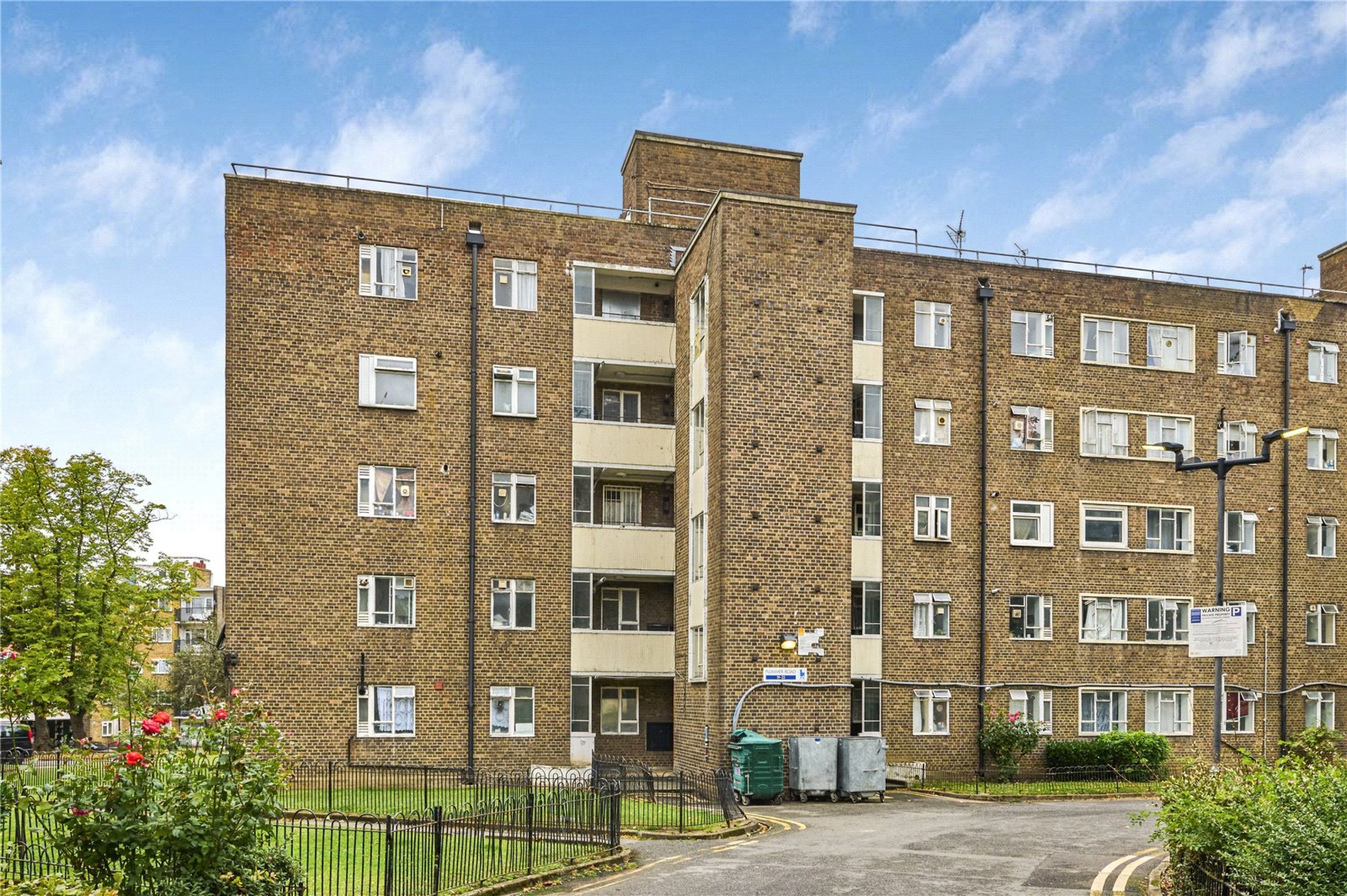 Images for London EAID:4101633374 BID:CLM
