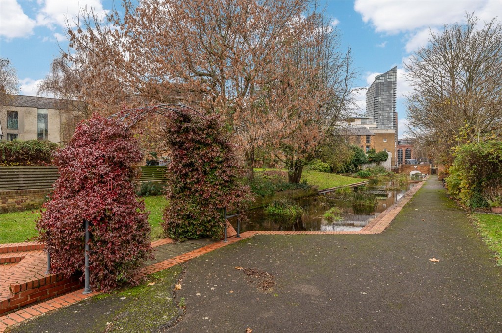 Images for London EAID:4101633374 BID:BSE