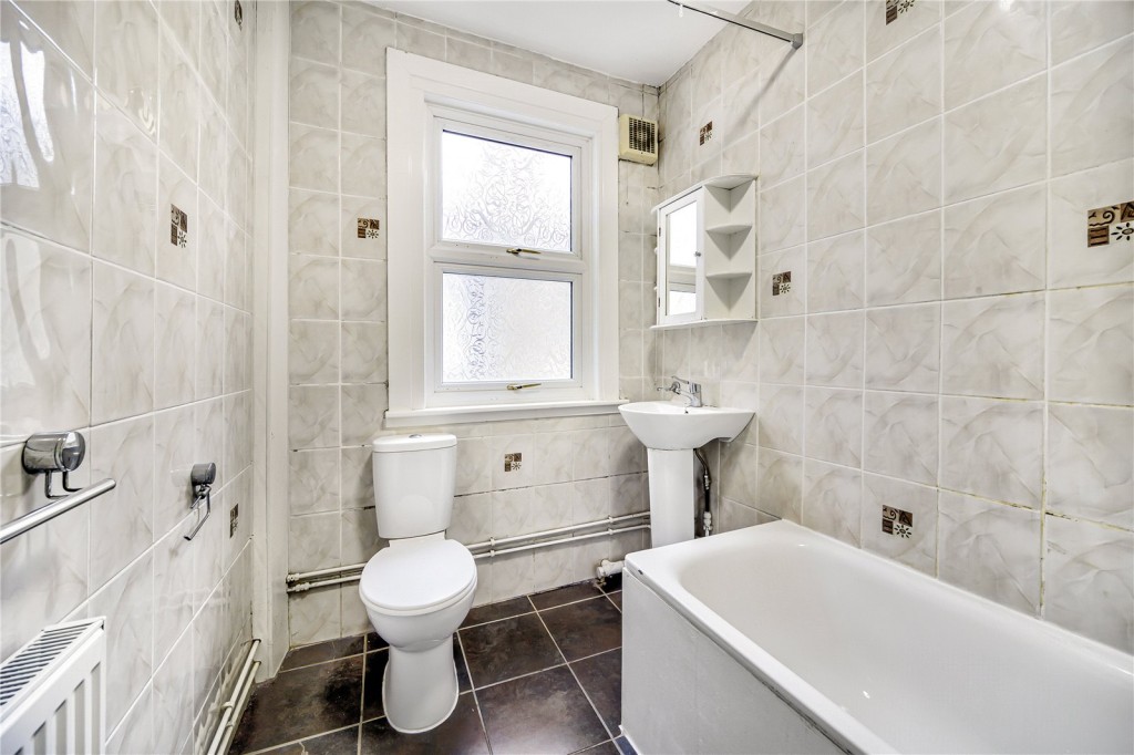 Images for London EAID:4101633374 BID:BLM