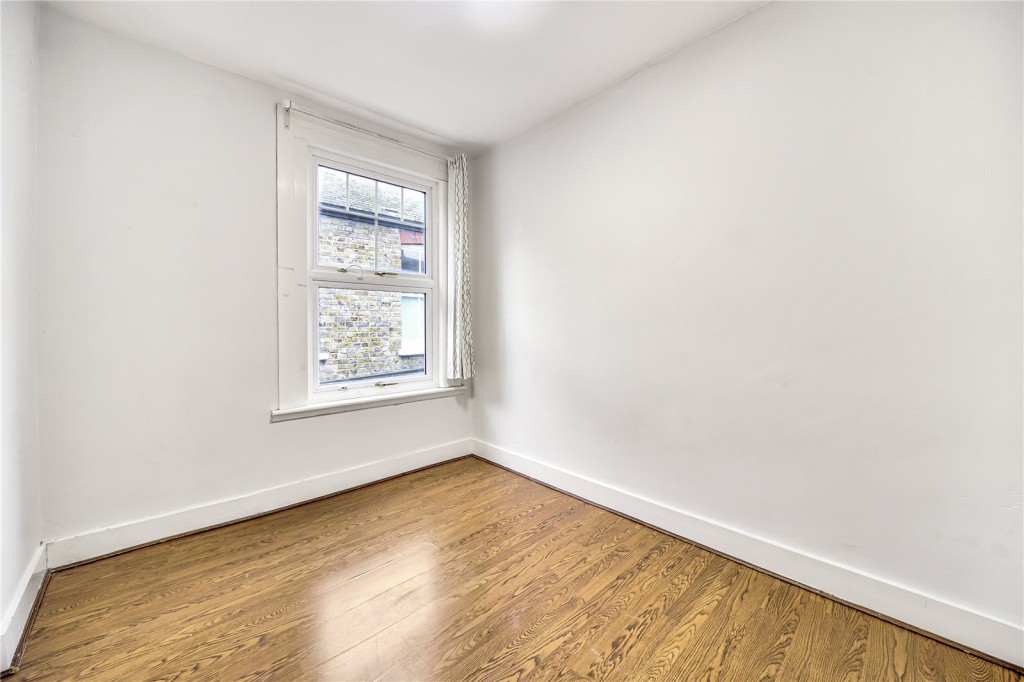 Images for London EAID:4101633374 BID:BLM