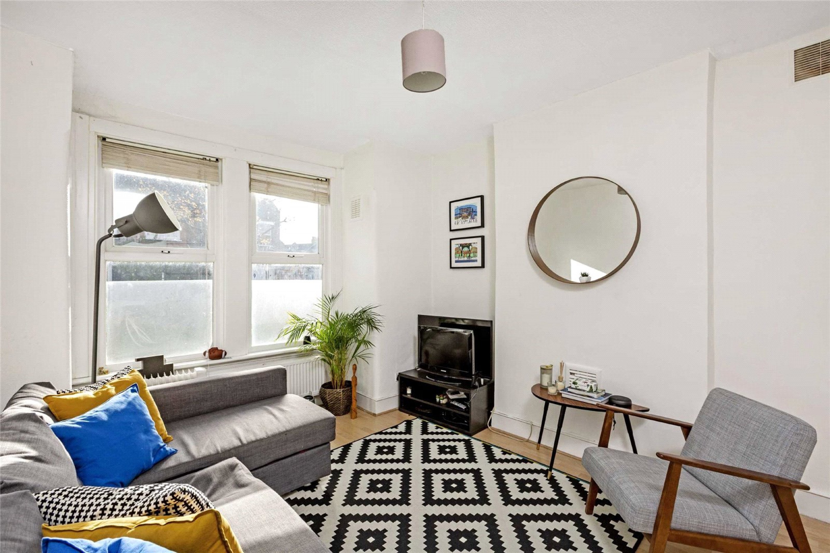 Images for London EAID:4101633374 BID:BLM