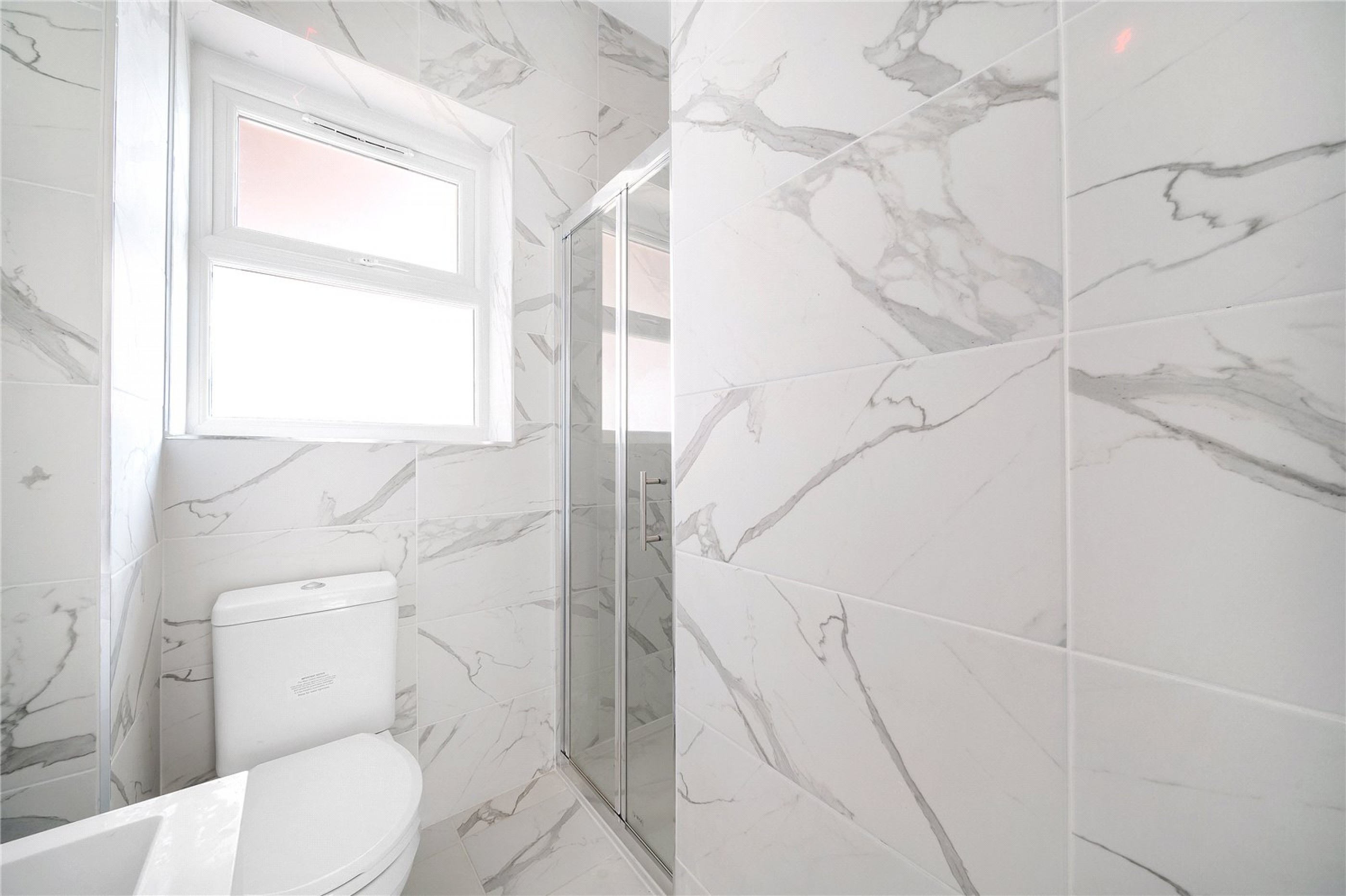 Images for London EAID:4101633374 BID:BLM