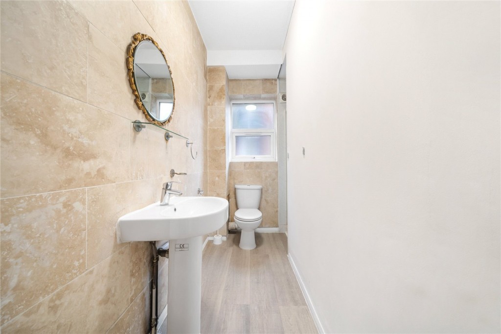 Images for London EAID:4101633374 BID:BLM