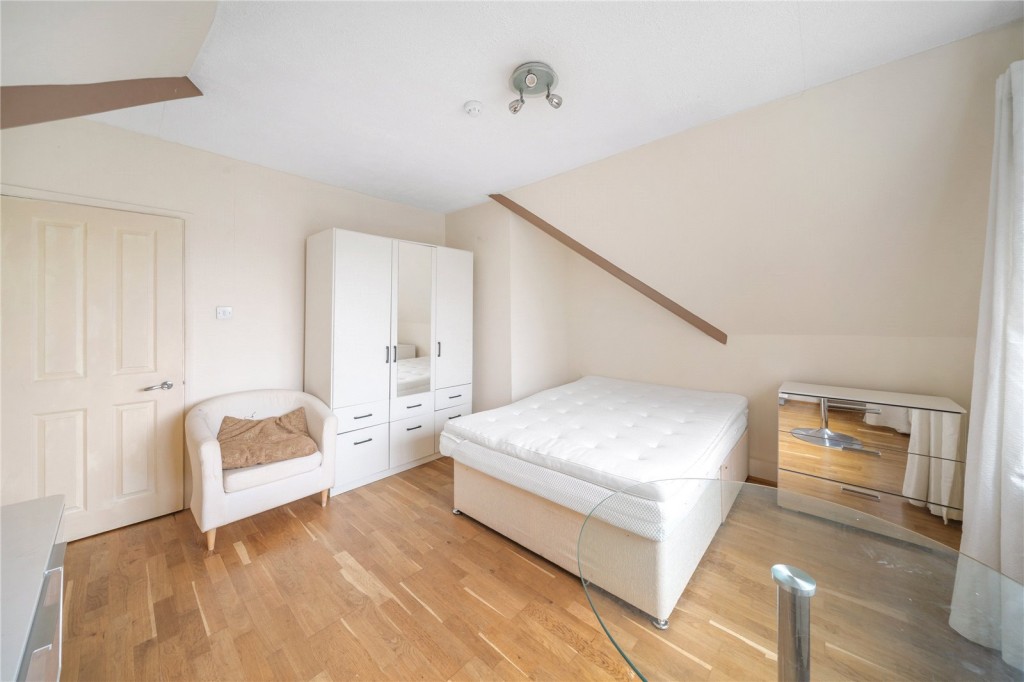 Images for London EAID:4101633374 BID:BLM