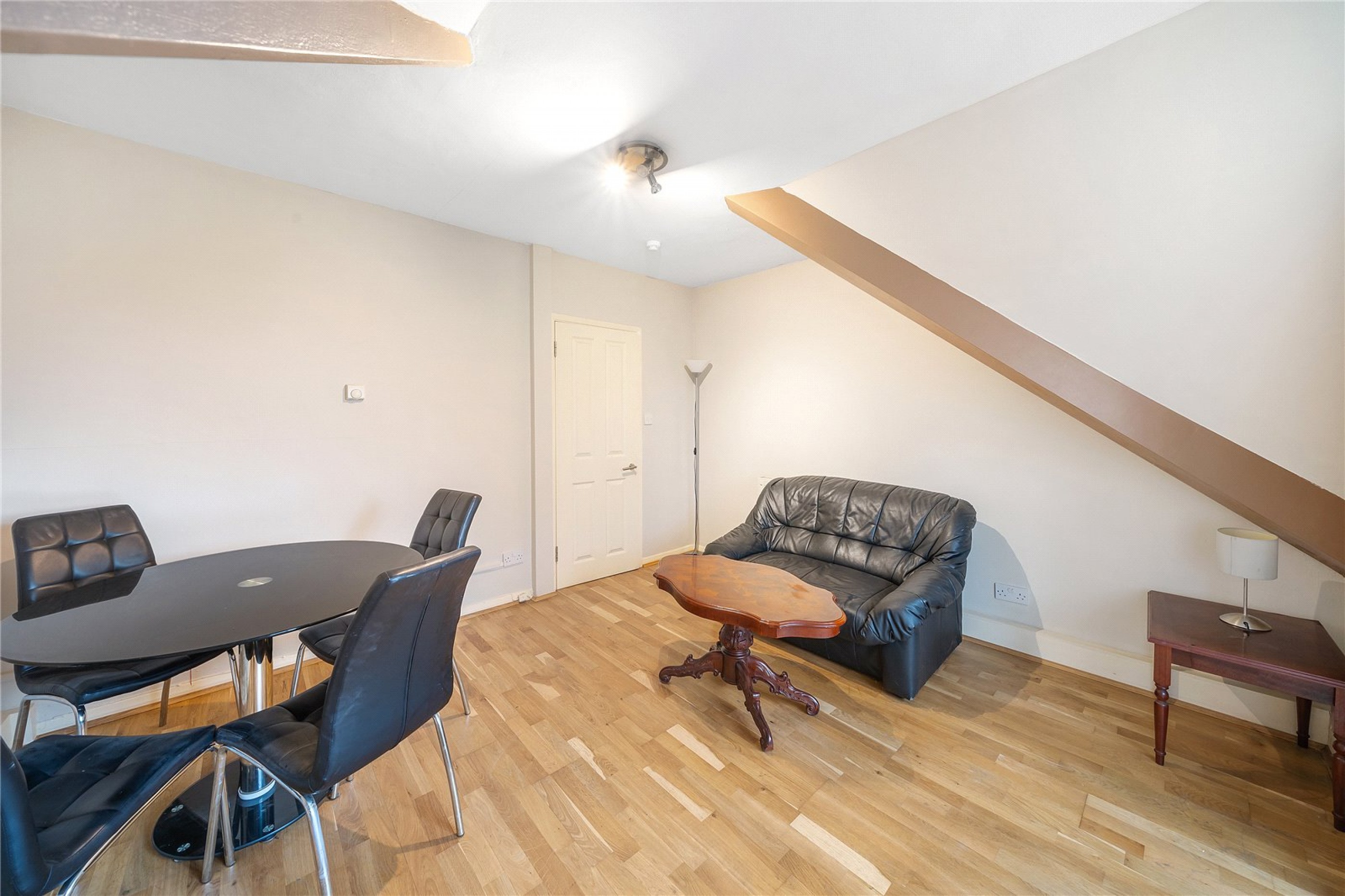 Images for London EAID:4101633374 BID:BLM