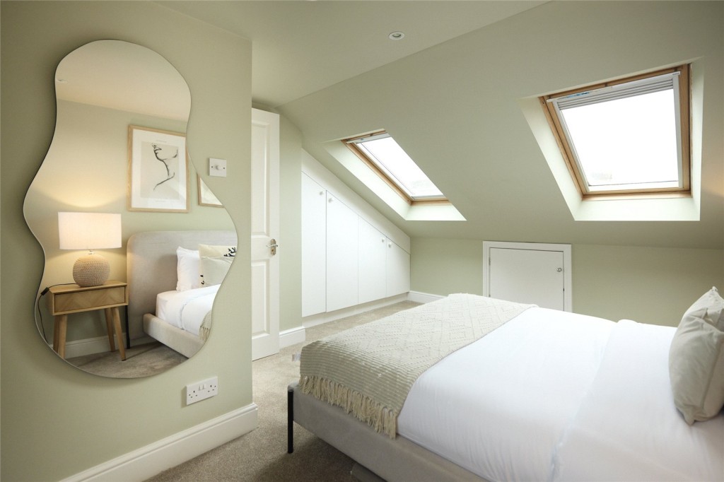 Images for London EAID:4101633374 BID:CLM