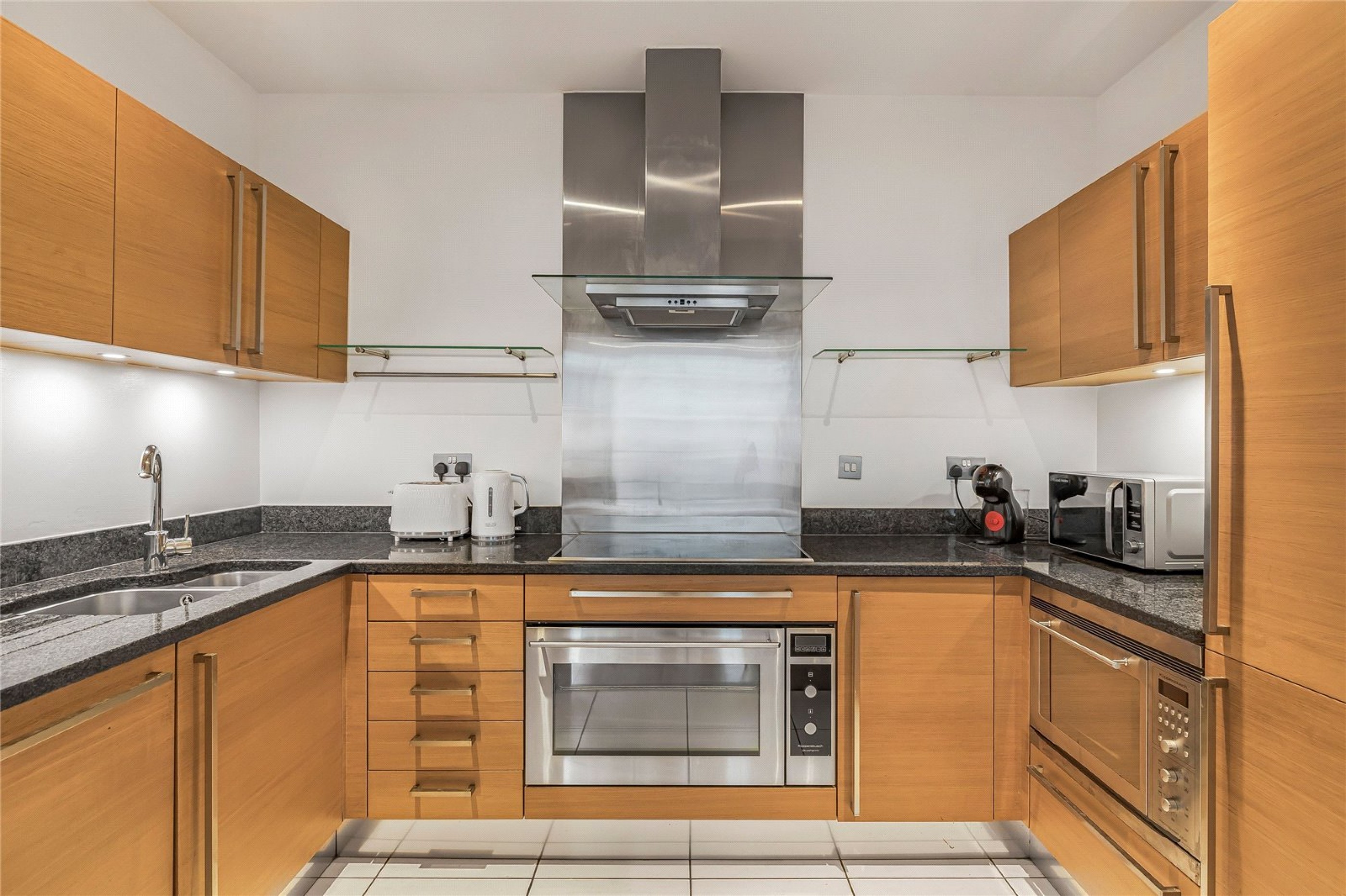 Images for London EAID:4101633374 BID:BSE