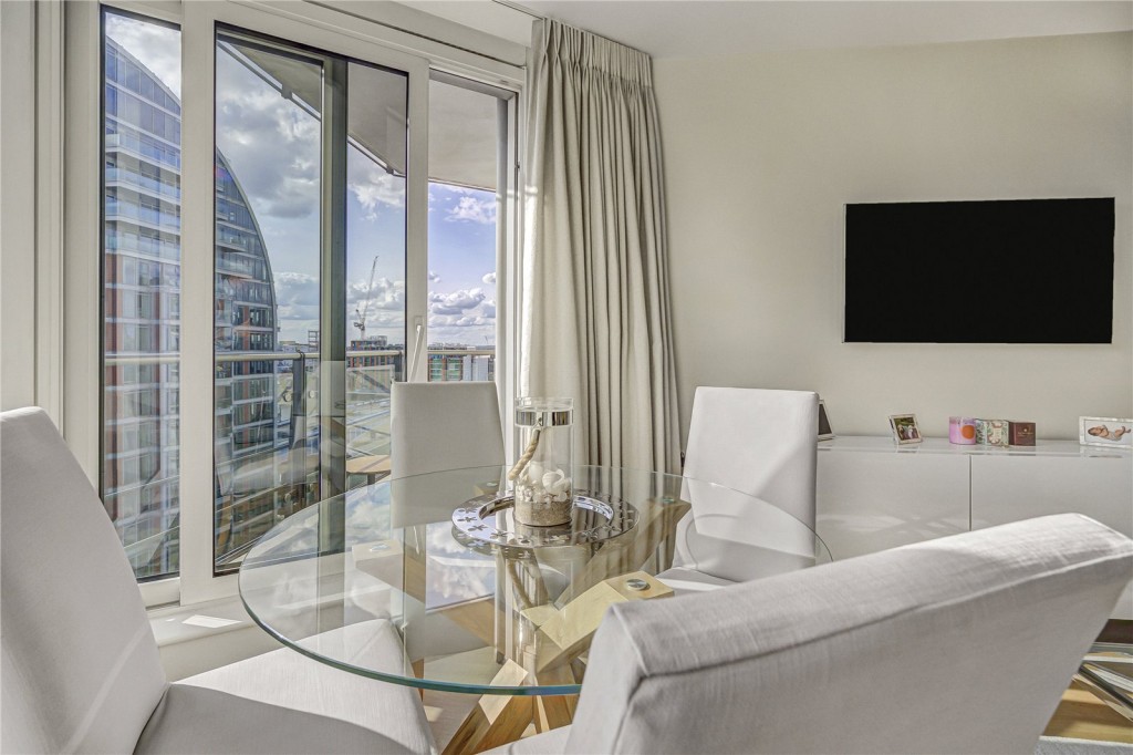 Images for Juniper Drive, Wandsworth, London EAID:4101633374 BID:CLM